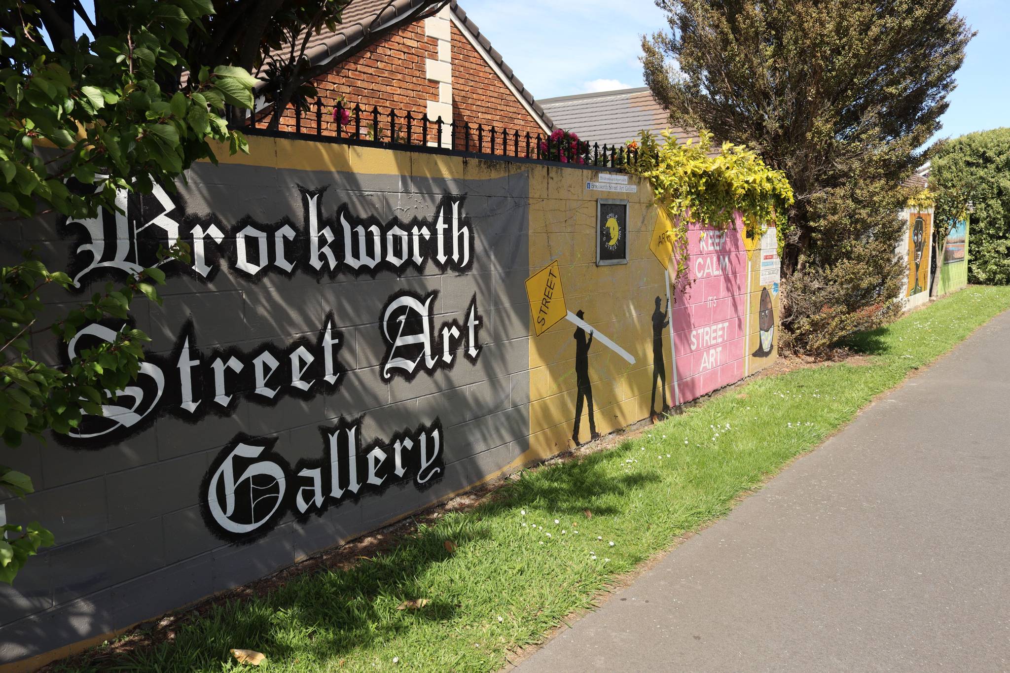 &mdash;Brockworth Street Art Gallery