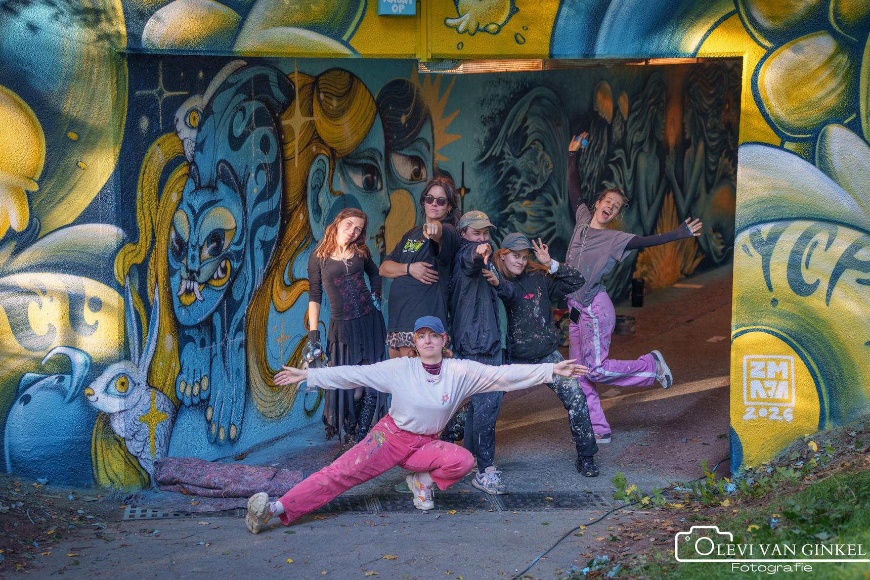 Zmaja, Marloes De Kiewit, Laxmi Manuela, Simian Switch, VAAF, Toscanabanana, Sokaris, Anouk Brand, Lucile Van Laecken, Rutger Termohlen, Sowet, Zark, Studio mutoni, Sasko, Kseniia Nel—Bospoorttunnel 'Wij eisen de nacht op'