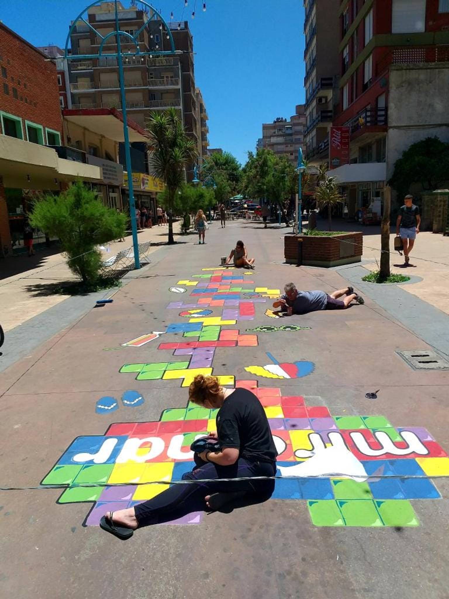 Naná Begó&mdash;“Rayuela” –Peatonal-