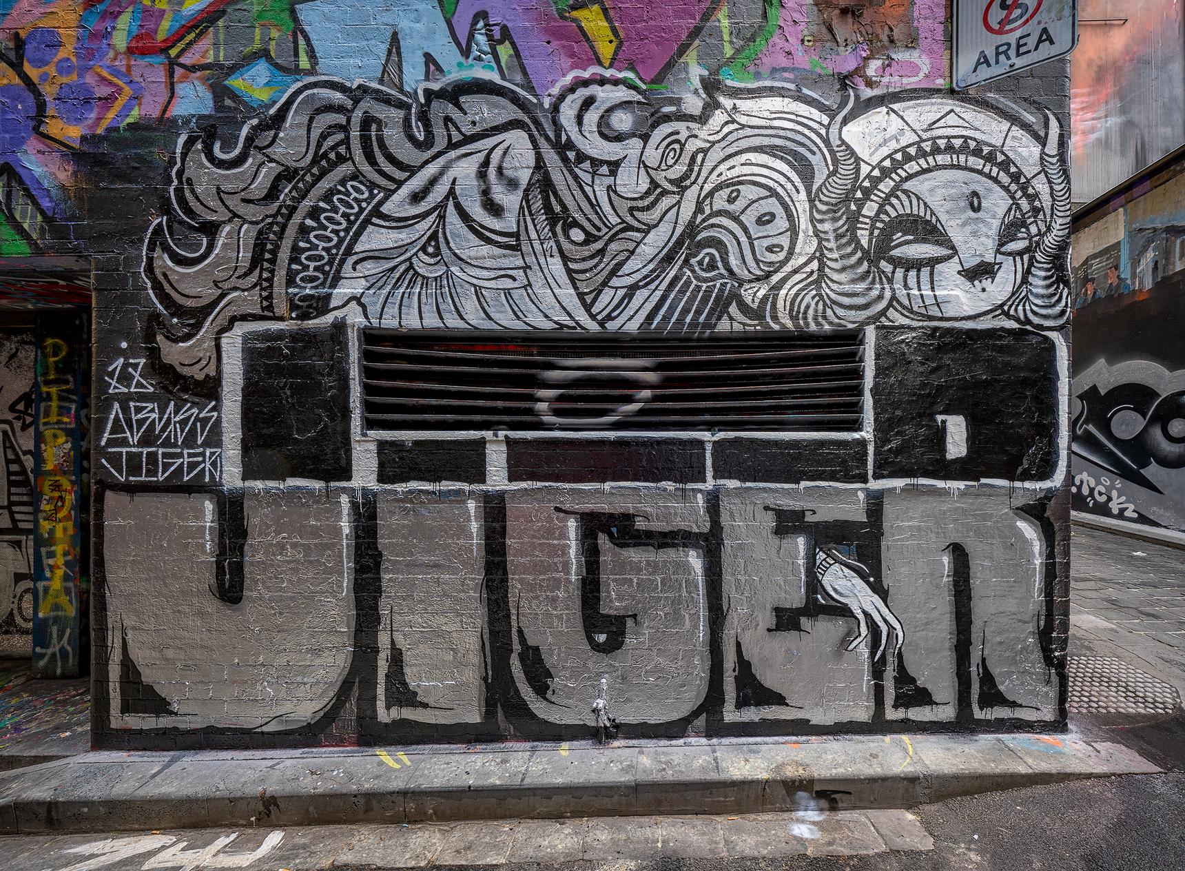 Abyss, Jiger—Silver and Black
