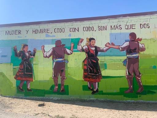 DANZANTES Y DANZANTAS