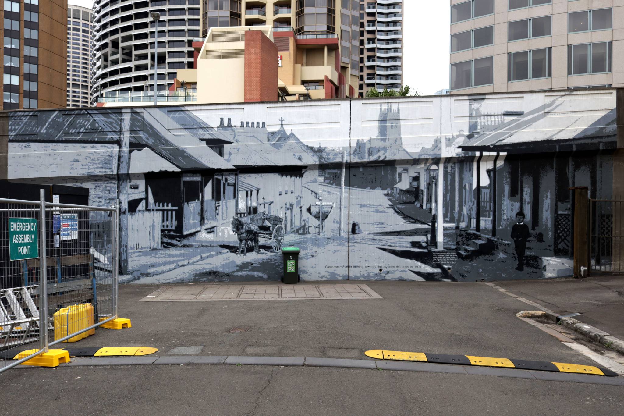 Pierre Mol&mdash;Gloucester Street Looking Towards the City