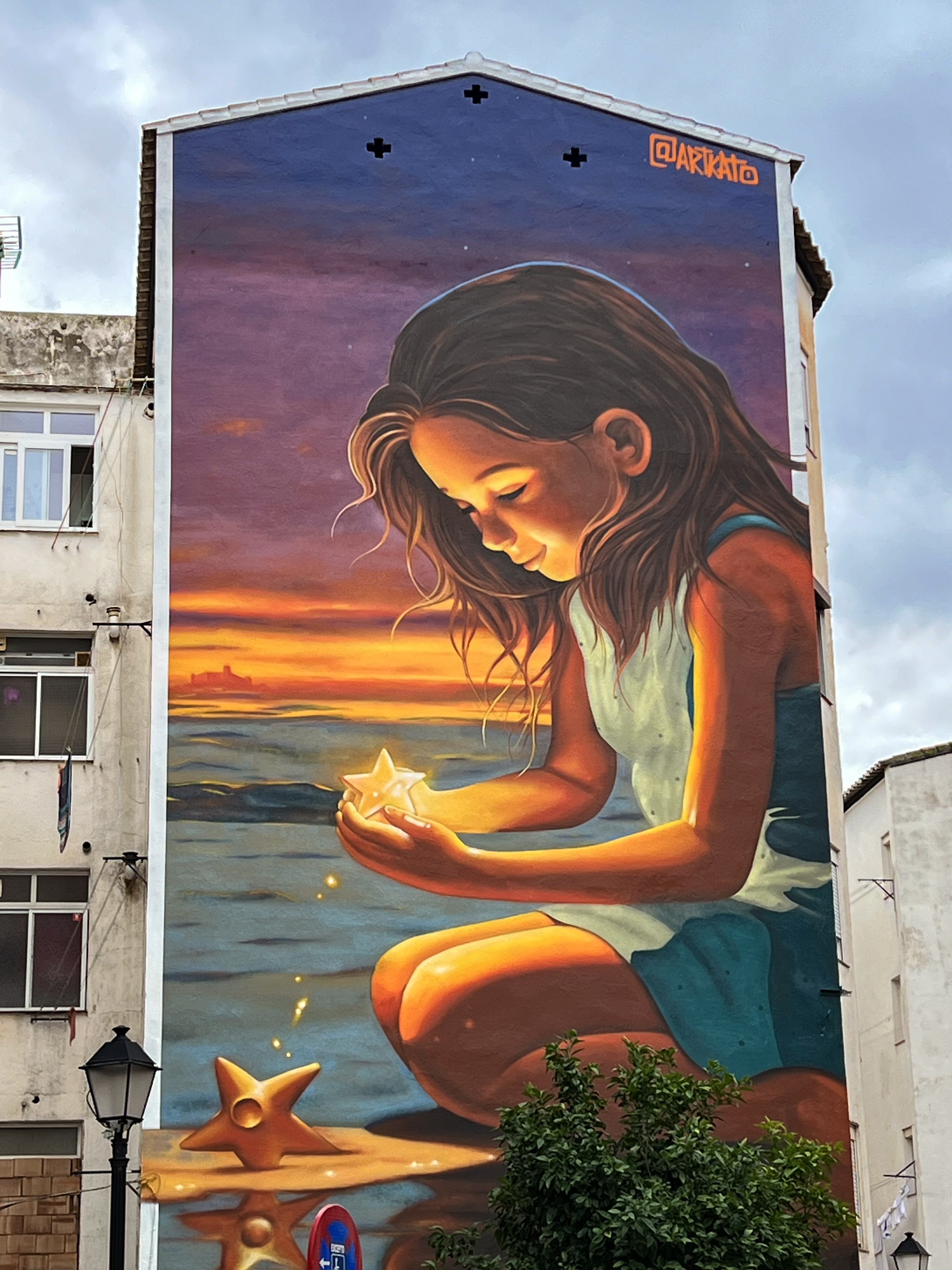 The Magic of Dreams by Kato - Street Art Cities