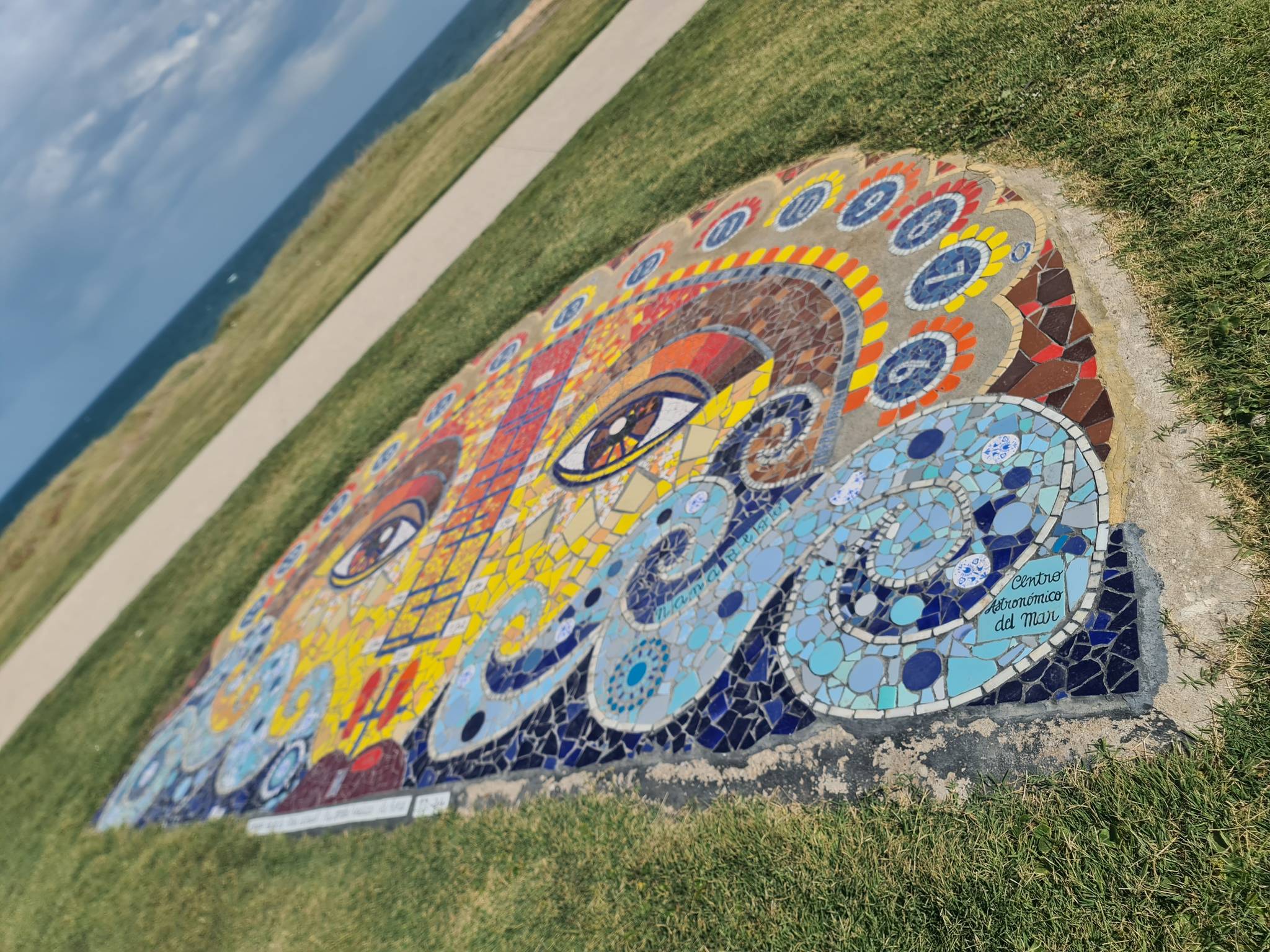 Naná Begó, Centro Astronomico del Mar&mdash;Reloj de Sol