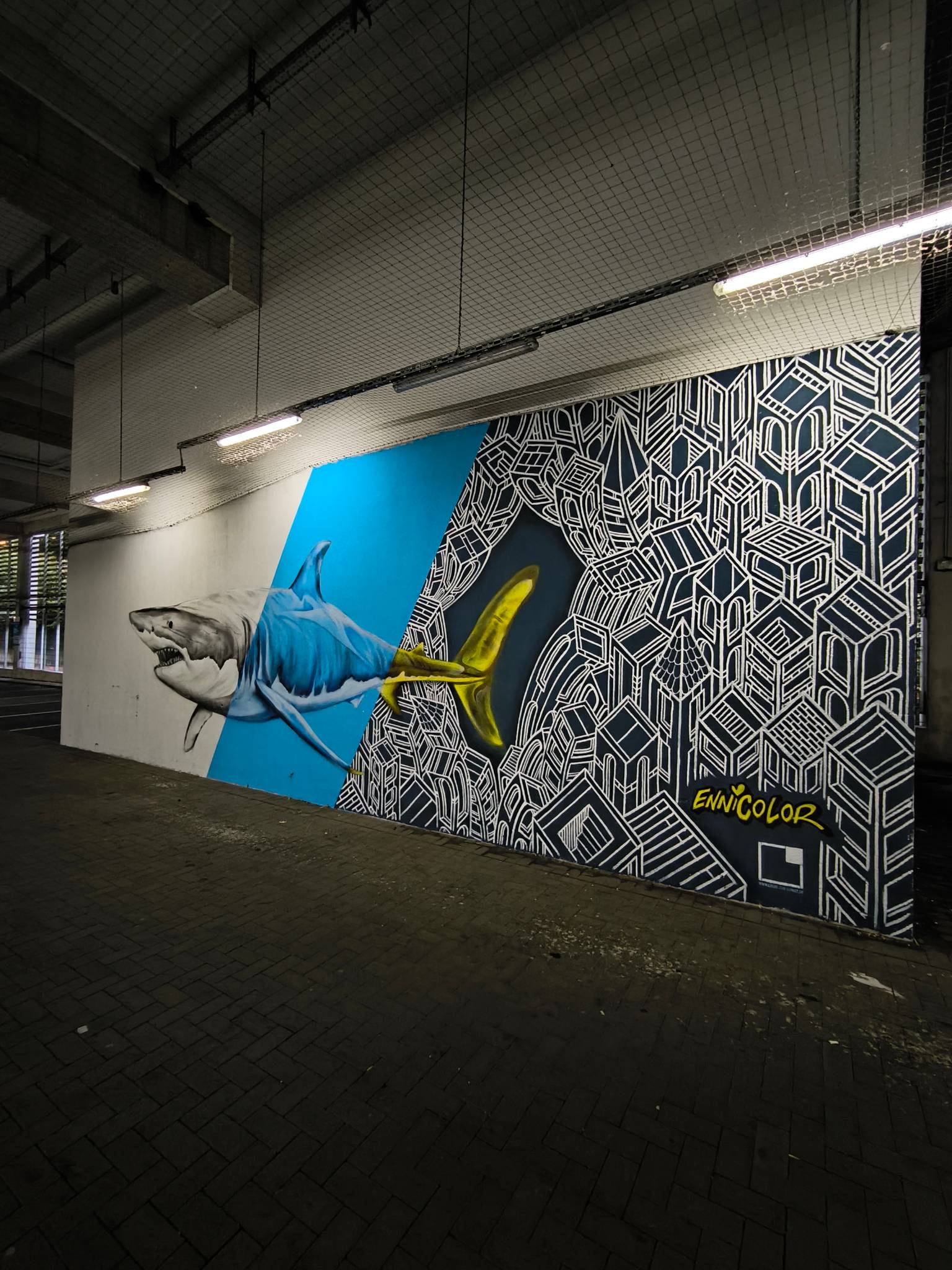 ennicolor&mdash;Shark mural