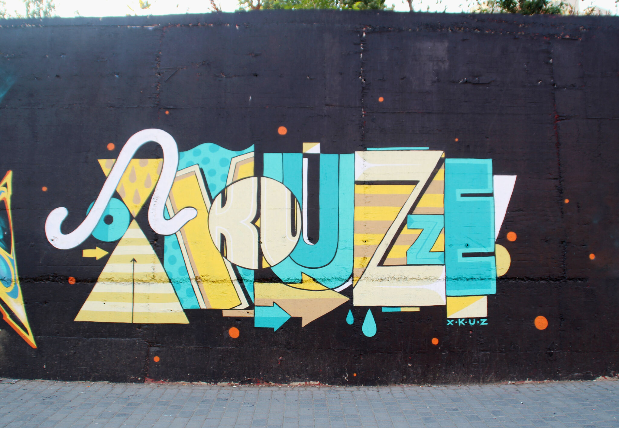 XKUZ&mdash;Graffiti_II_XKUZ_FOR_MOS_Kosovo_2017