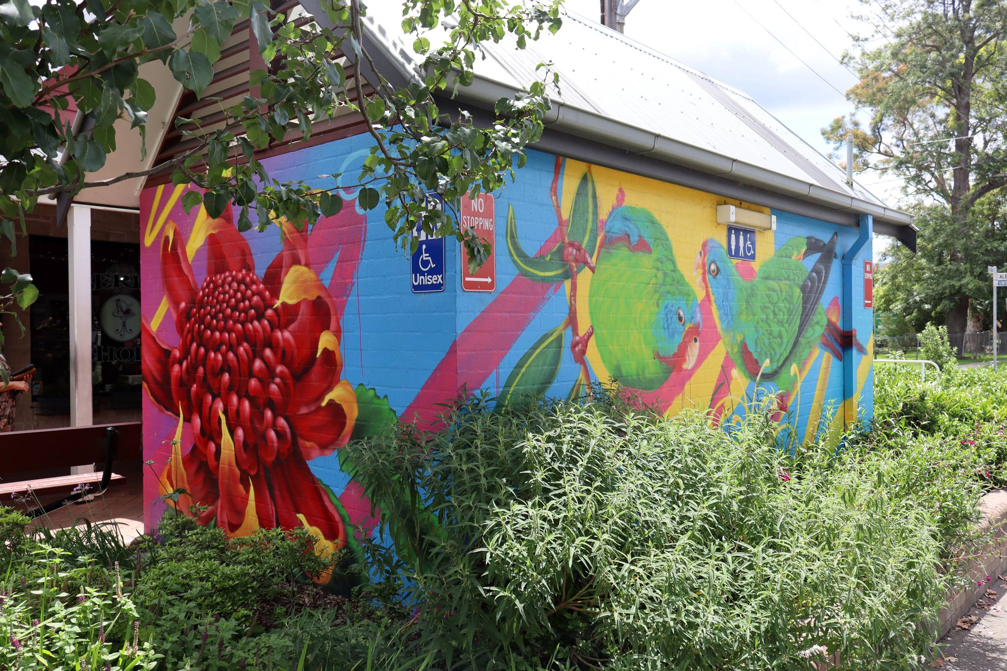 Samuel Hall&mdash;Berry Toilet Block