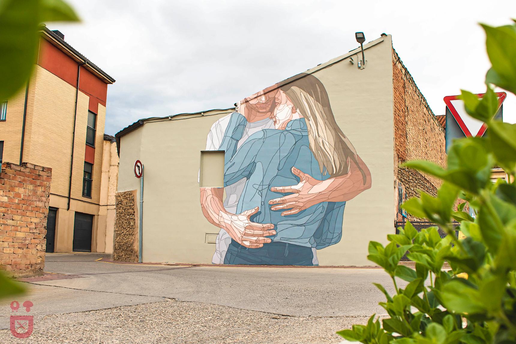 taquen—Un abrazo contra la violencia / A hug against violence