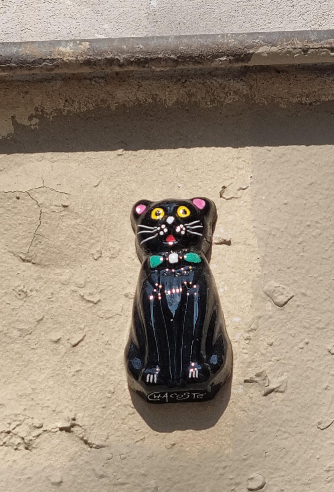 Cat by Chacoste - Street Art Cities
