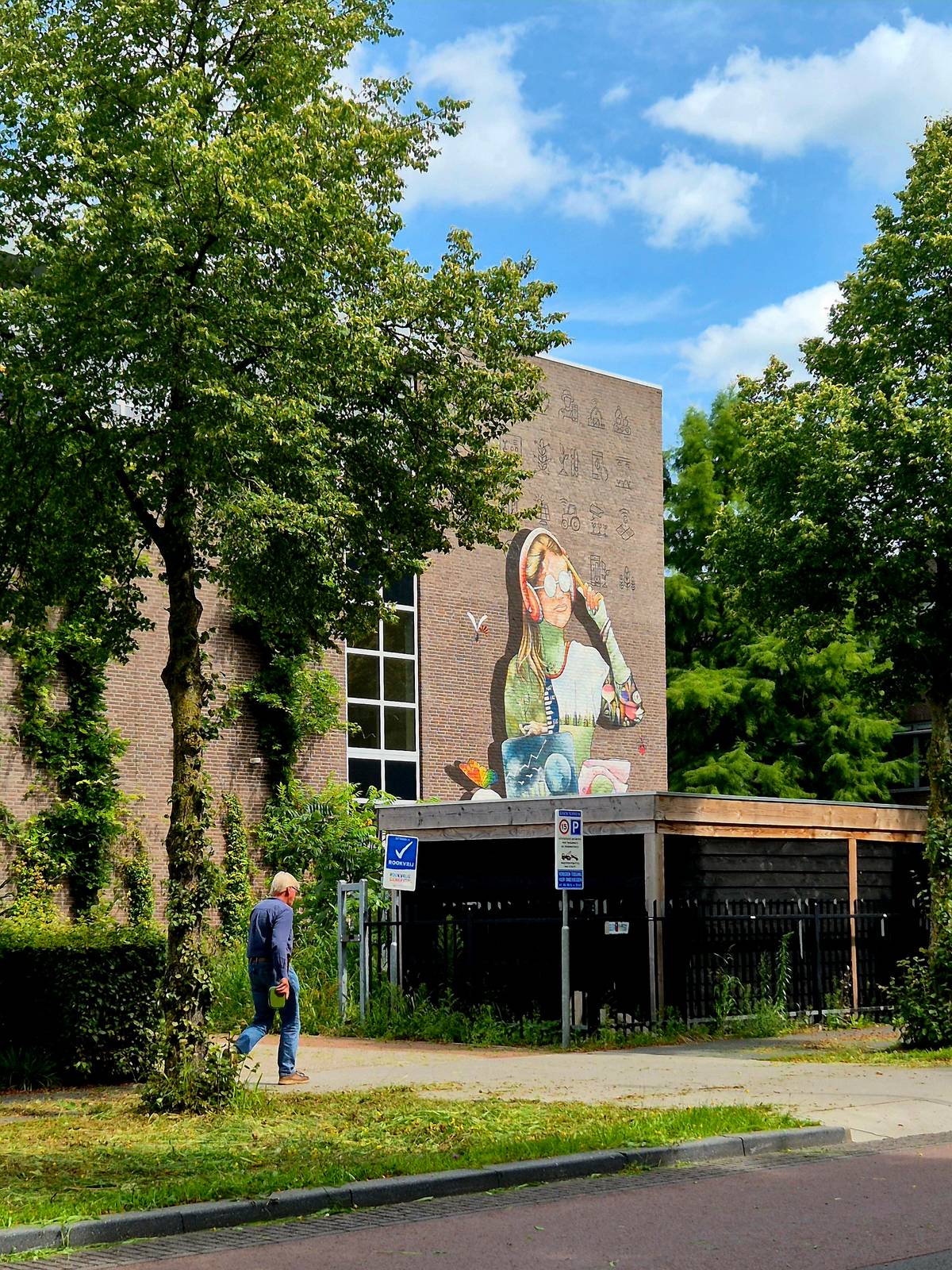 Lonneke van Zutphen—undefined