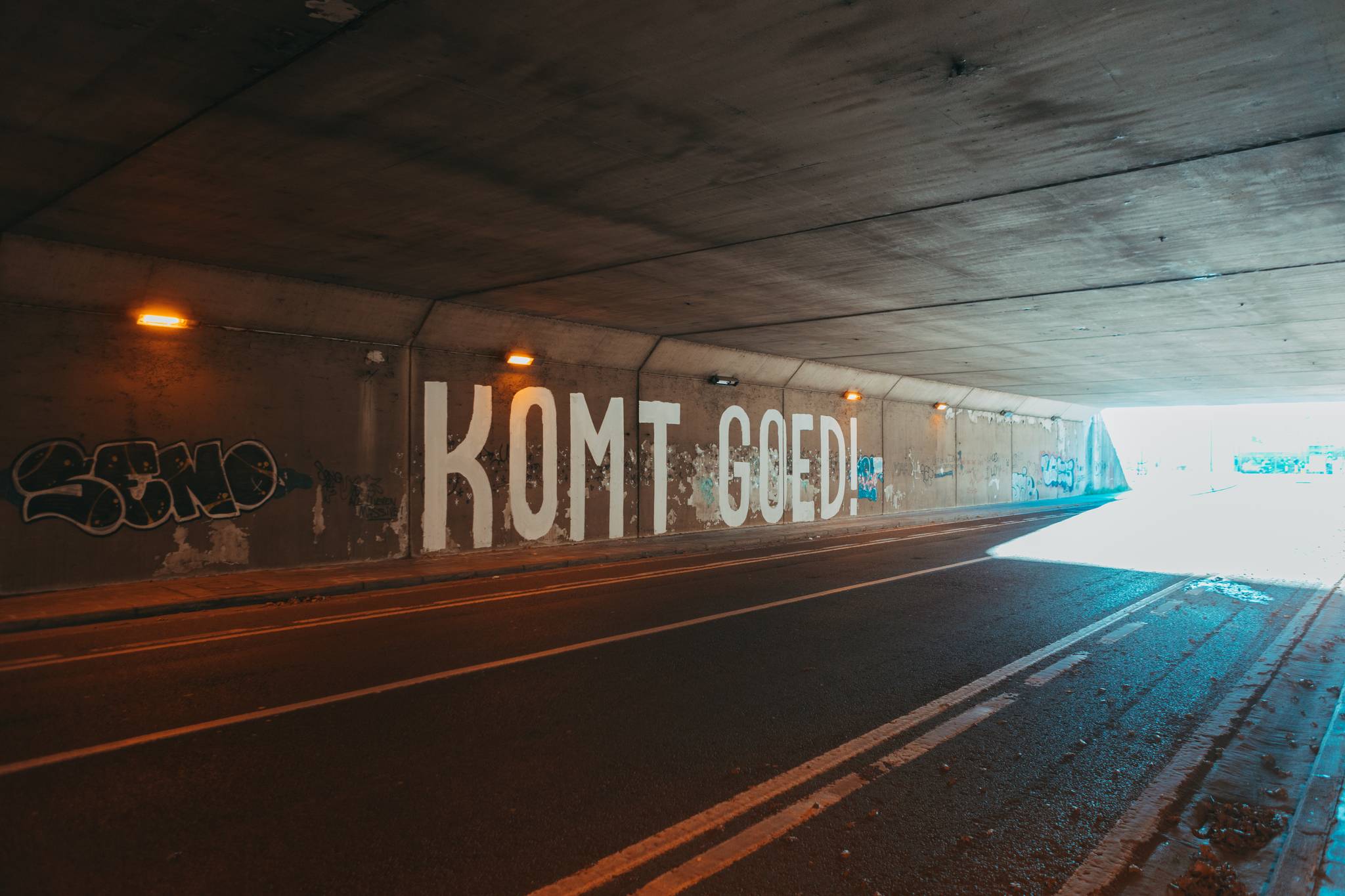 Straatletters&mdash;KOMT GOED!