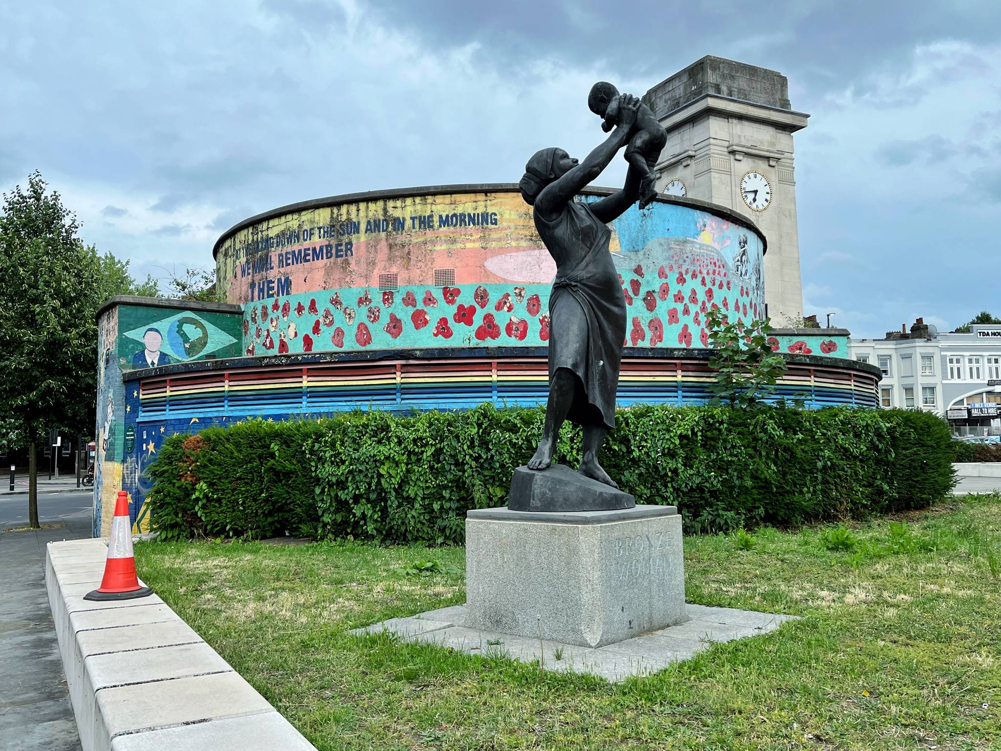 Brian Barnes&mdash;Stockwell War Memorial Mural