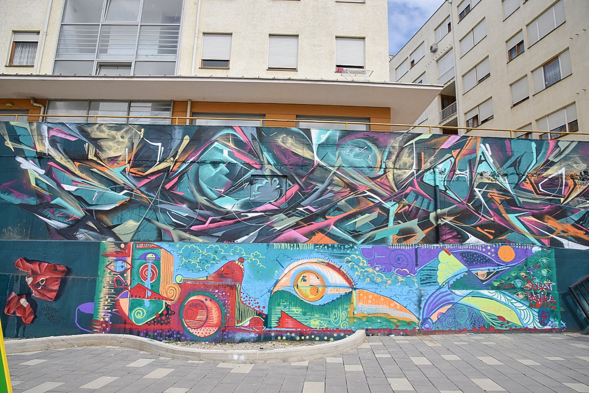 ABRA, SAINE&mdash;Graffiti_Abra_Saine_FOR_MOS_Kosovo_2018