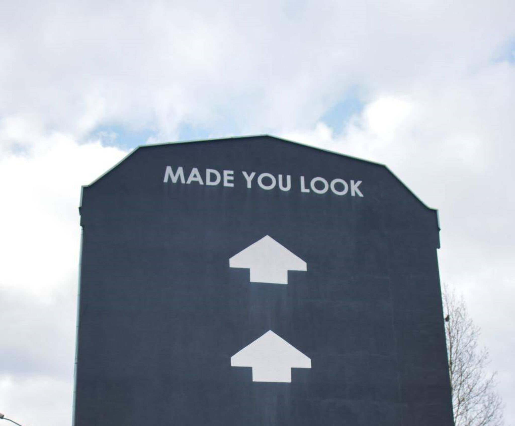 Mobstr&mdash;Made You Look