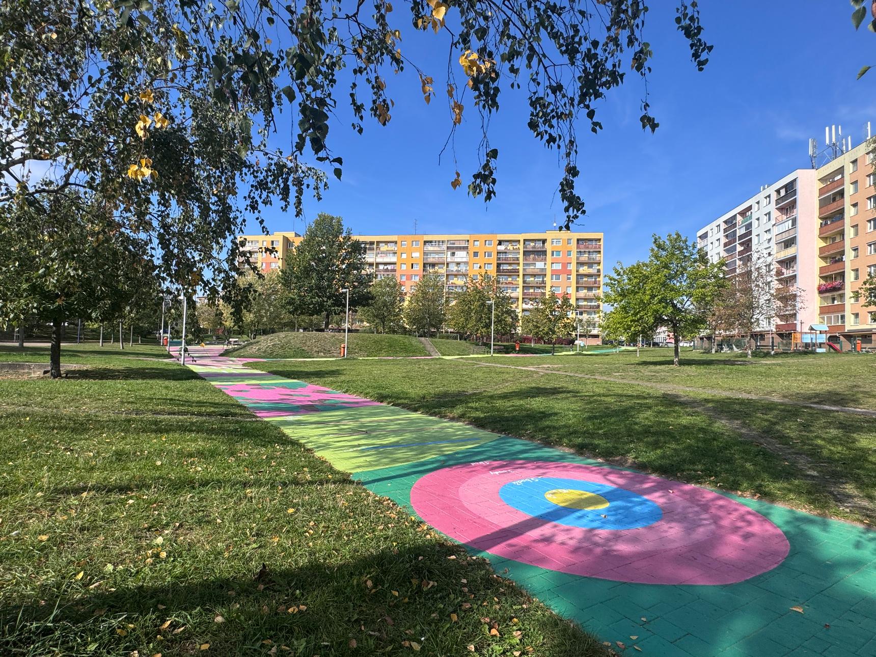 Toy_Box (CZ)—Park Vnitroblok