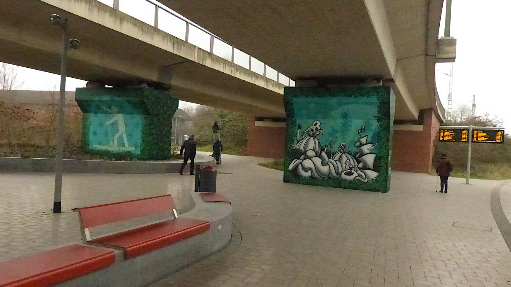 —Kupferdreh Central Bus Station (ZOB)