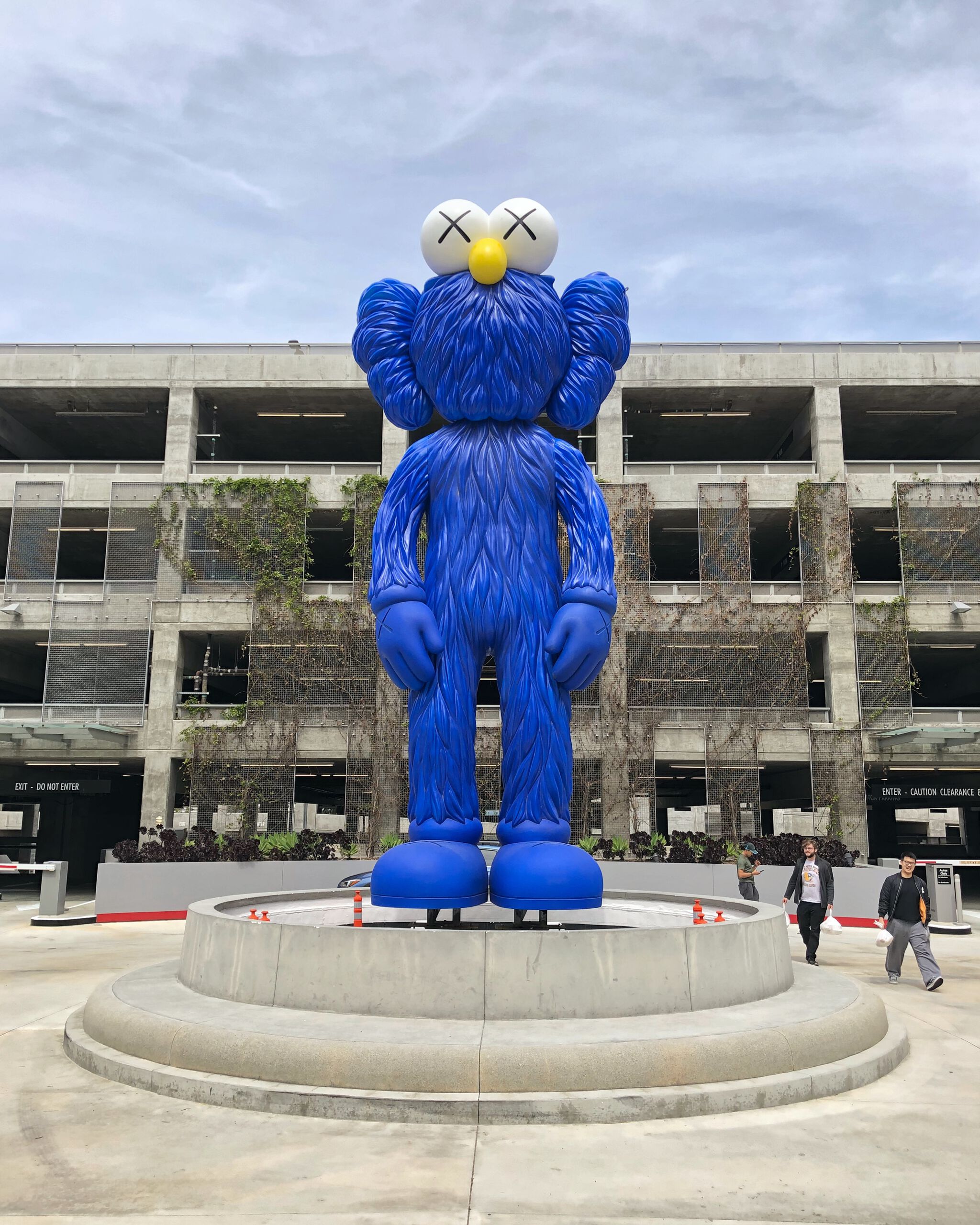 Kaws&mdash;BFF