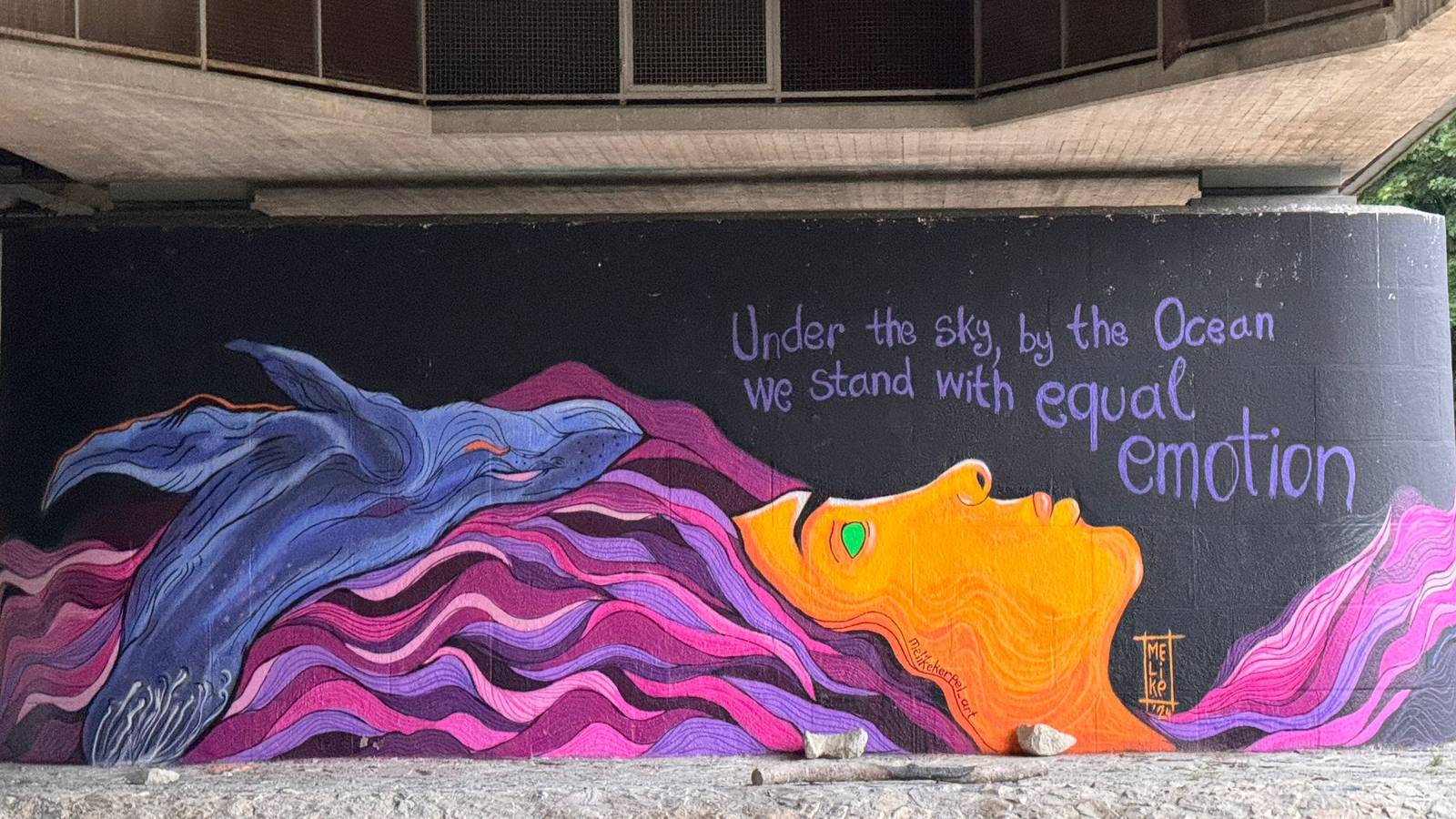 MELIKE—Under the Sky by the Ocean, we stand with equal emotion