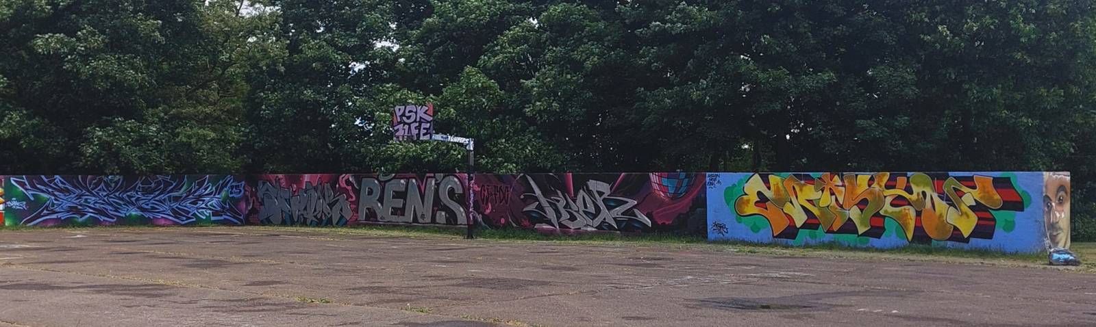 —Legal Wall de Cointe