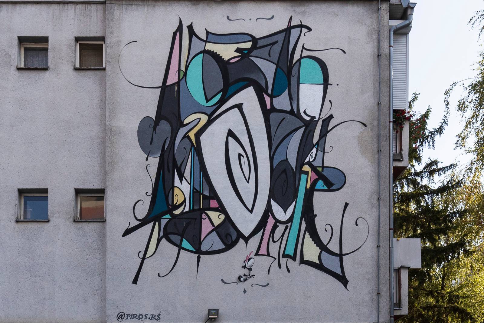 Piros—undefined