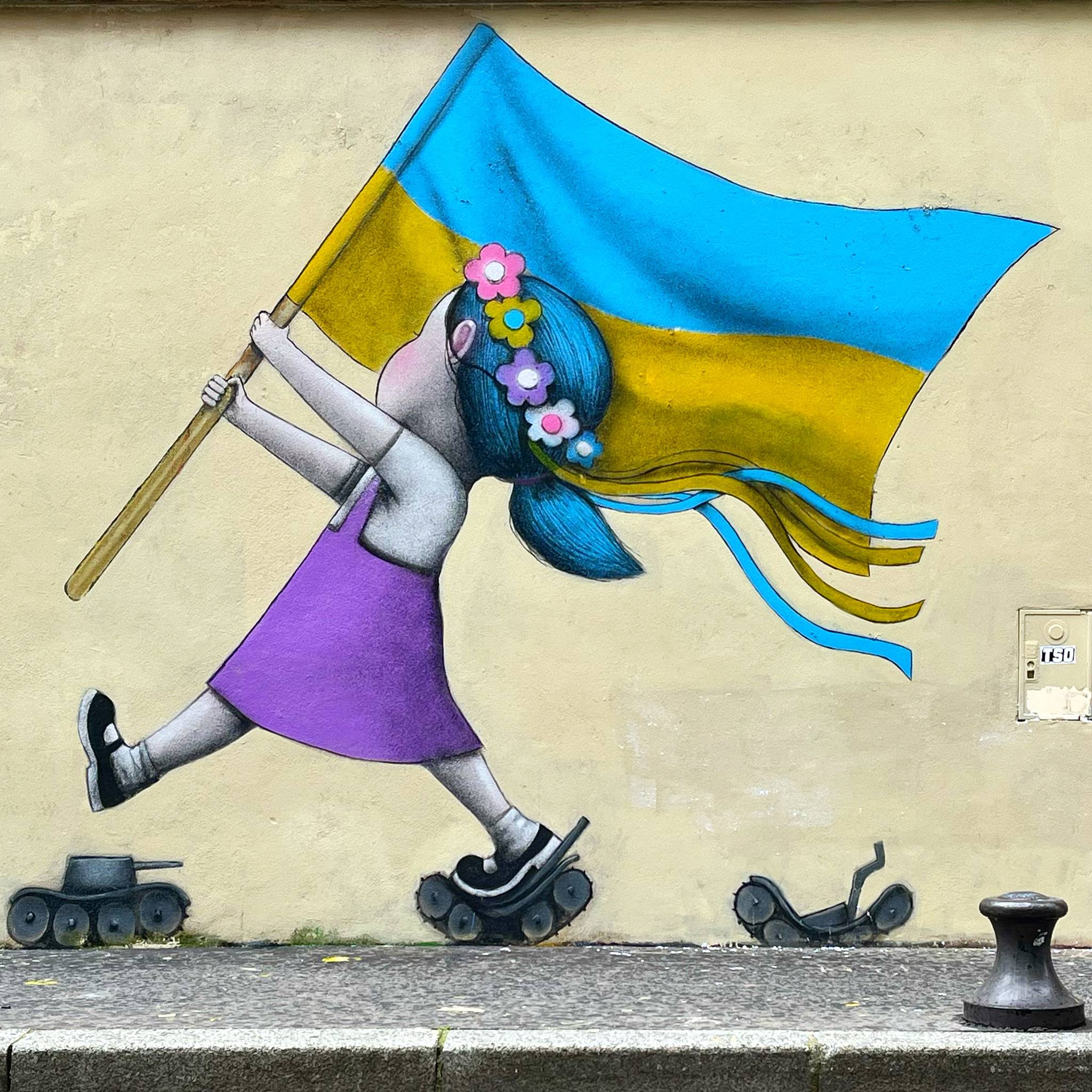 Seth Globepainter&mdash;Stand for Ukraine 