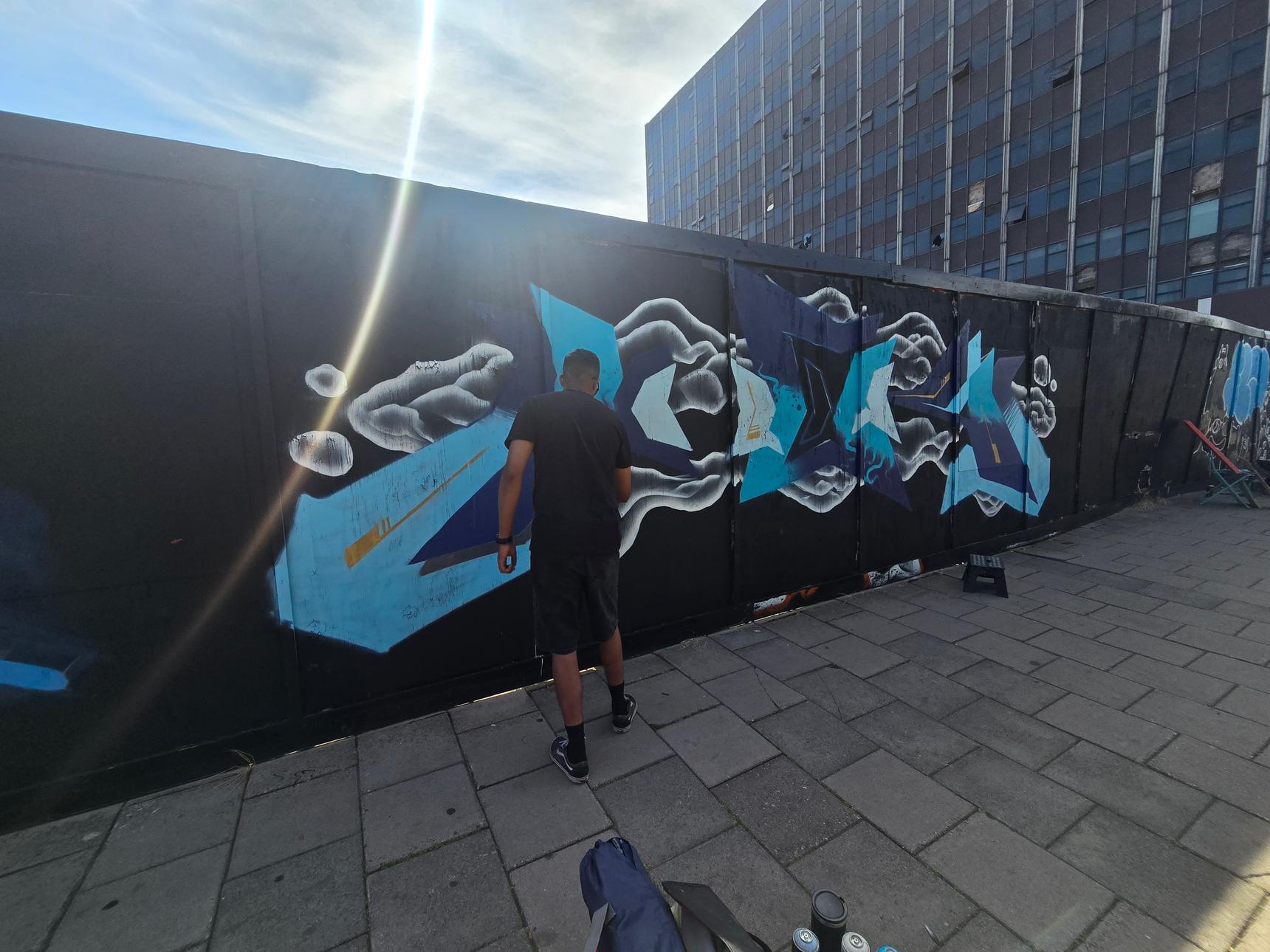 Hekone—0607
