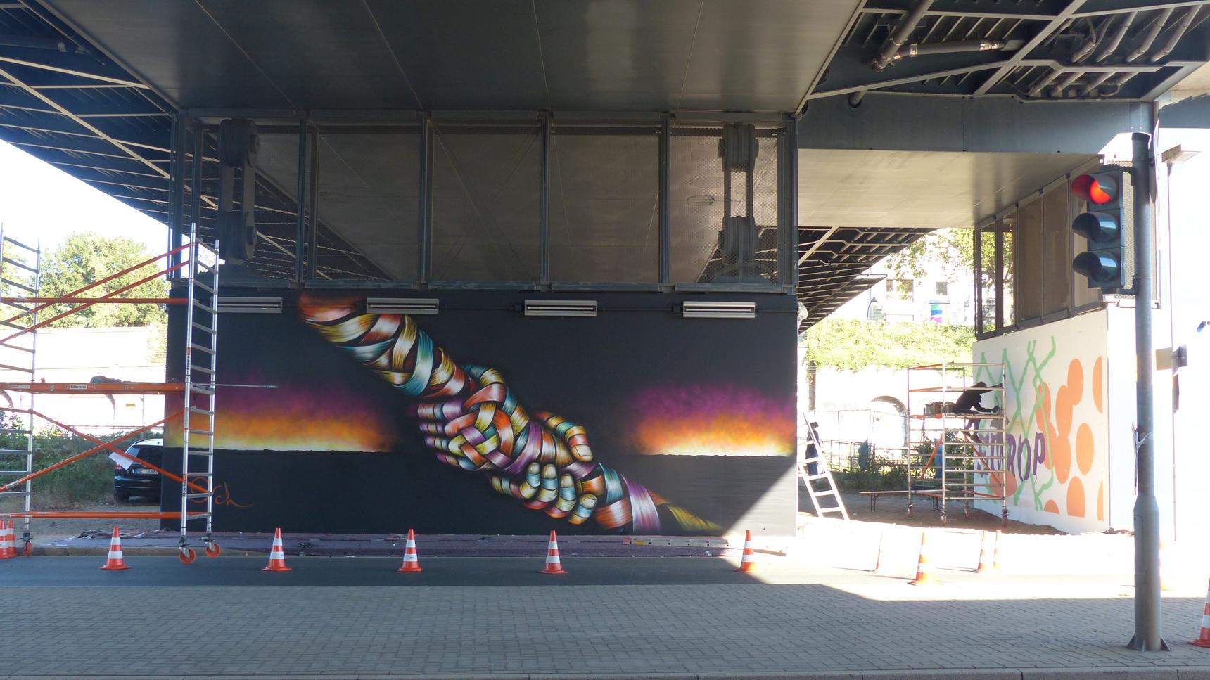 —Graffiti Gallery - below bridge Jülicher Straße (right side)