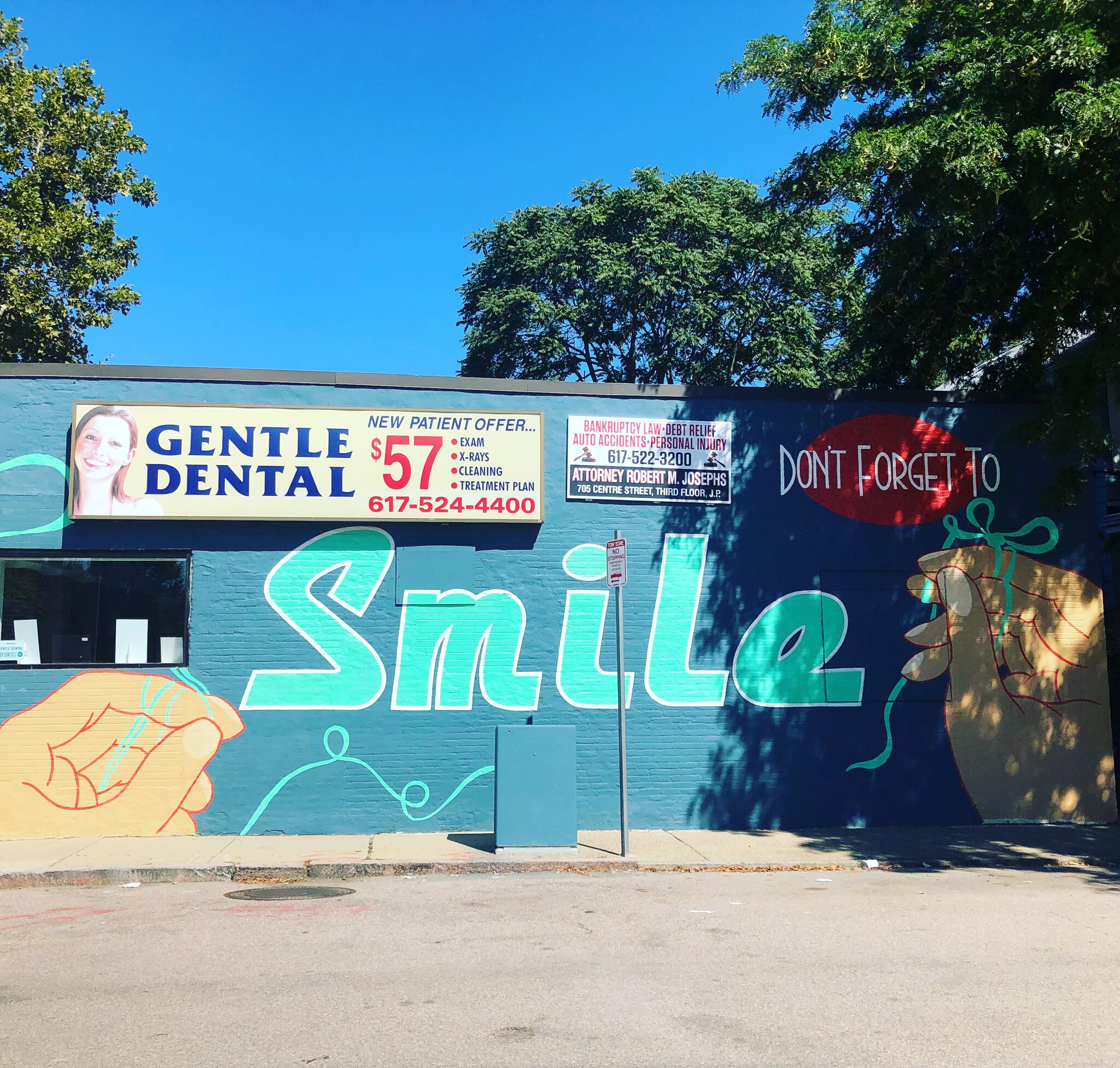 Local artists&mdash;Don’t forget to Smile 