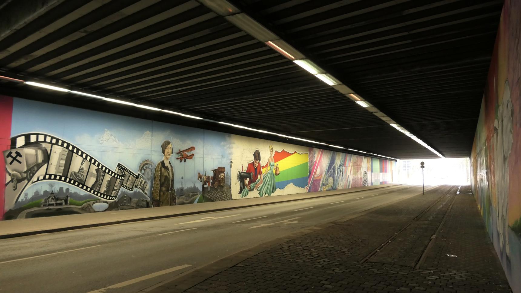 DAN , WIXONE, Mone, DRK Crew, SPONK, Beni Veltum, Alex Terboven, Levin Tomala, Knut Köhler, Chris Gollan—Kulturcollage Tunnel Wickingstraße