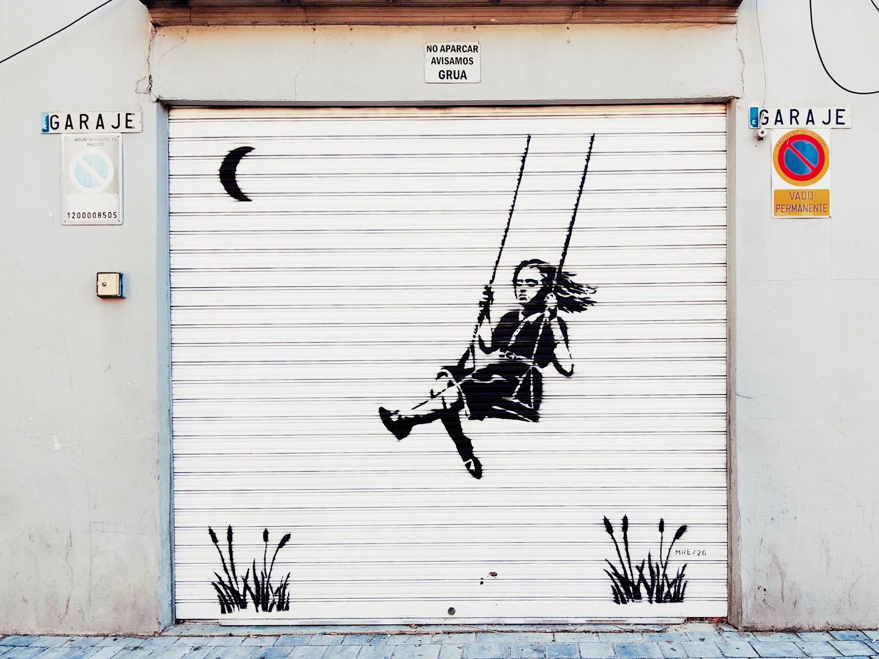 MRE—GIRL ON A SWING