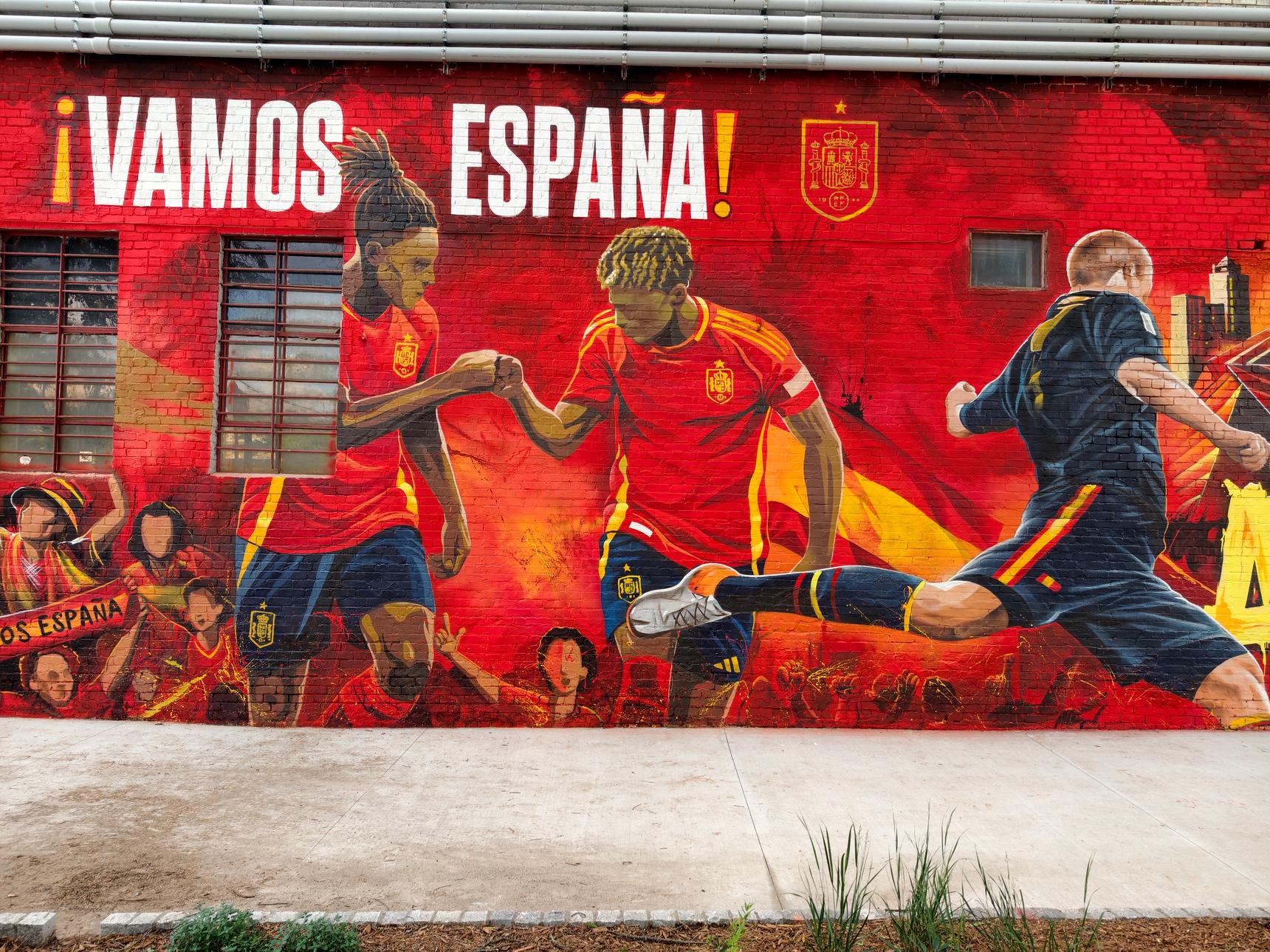 Kato, Lalone—¡Vamos España!