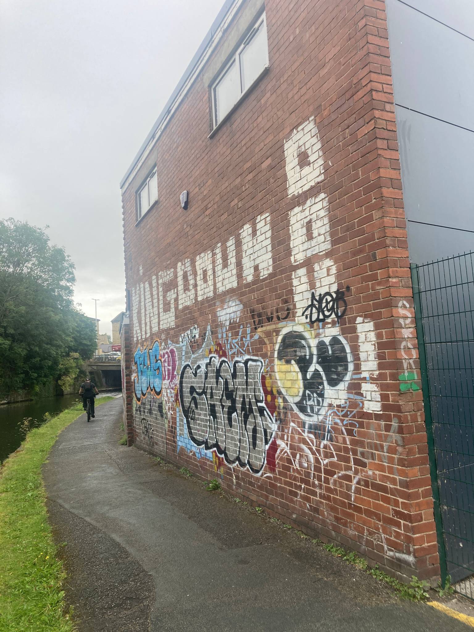 &mdash;Shipley Canal Free Wall #1