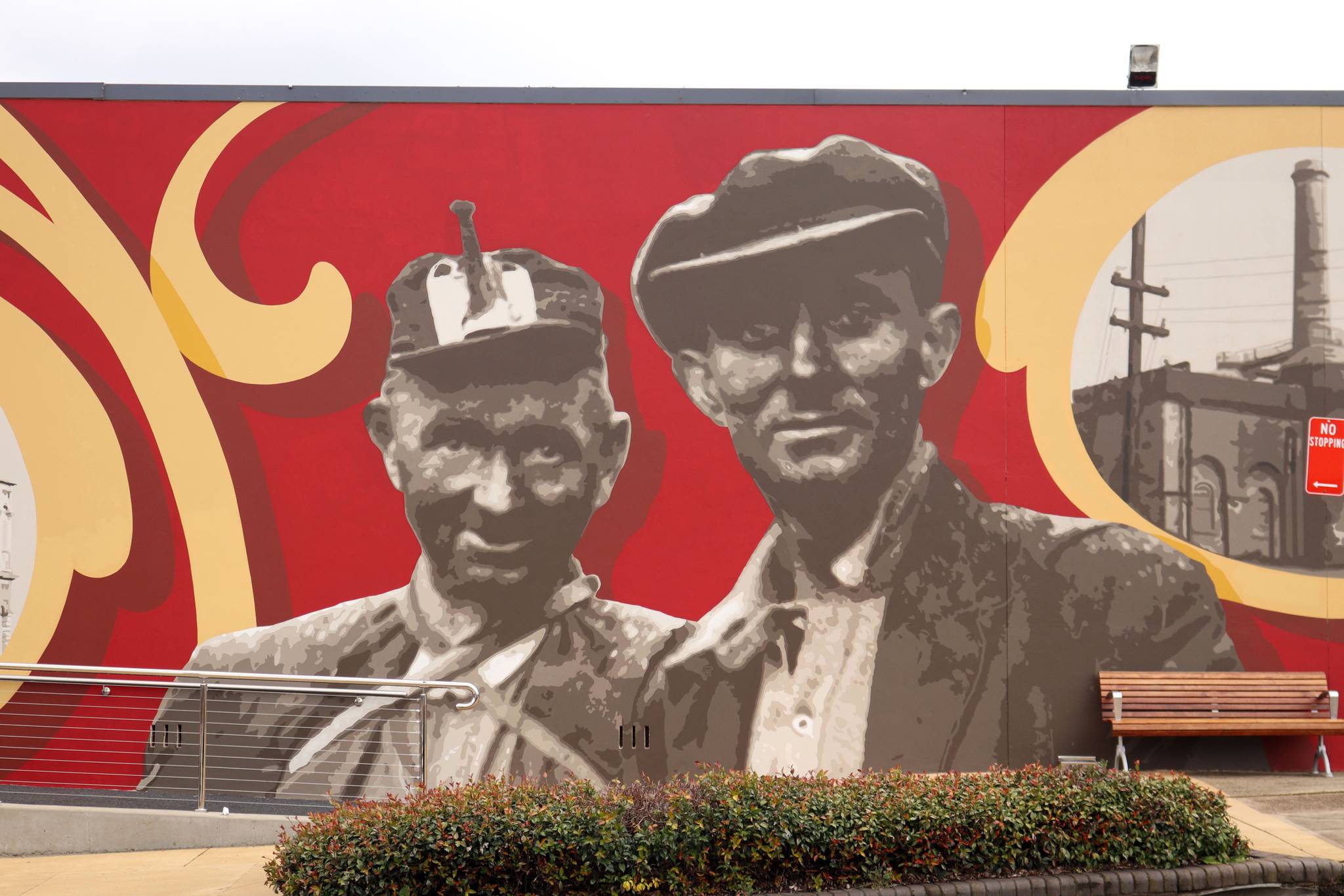 Sharon Billinge&mdash;Lithgow Workies Community Mural