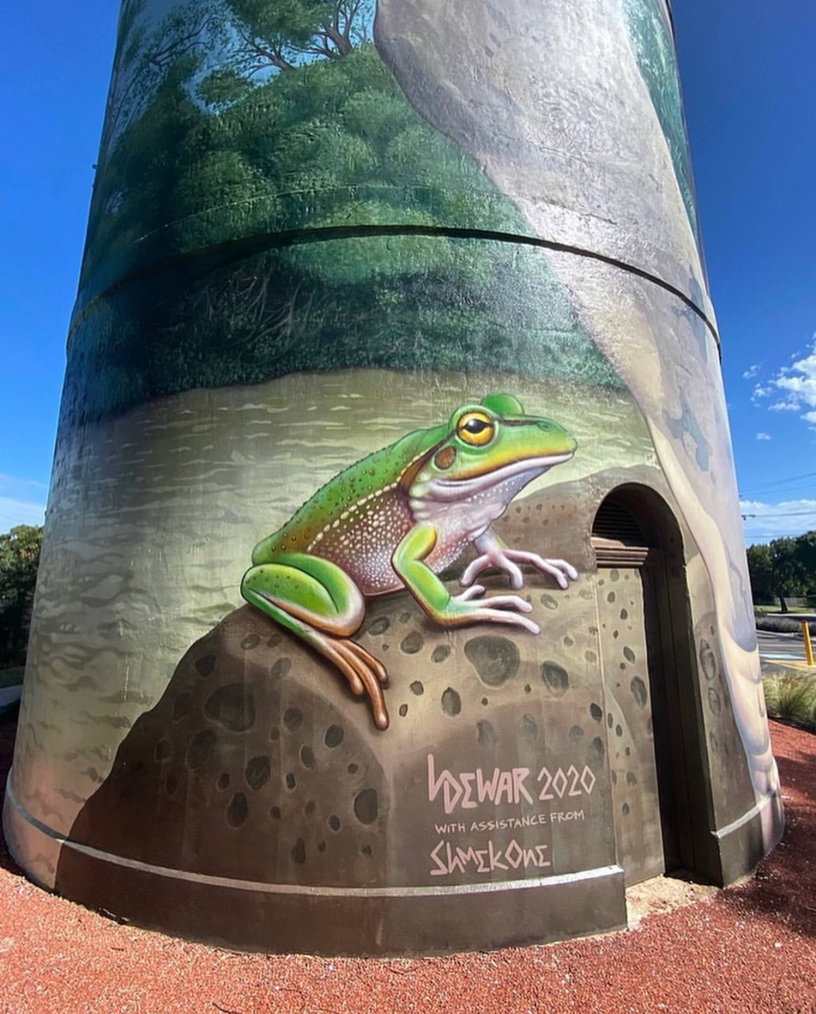 Hayden Dewar, ShmekOne&mdash;Werribee Water Tower 