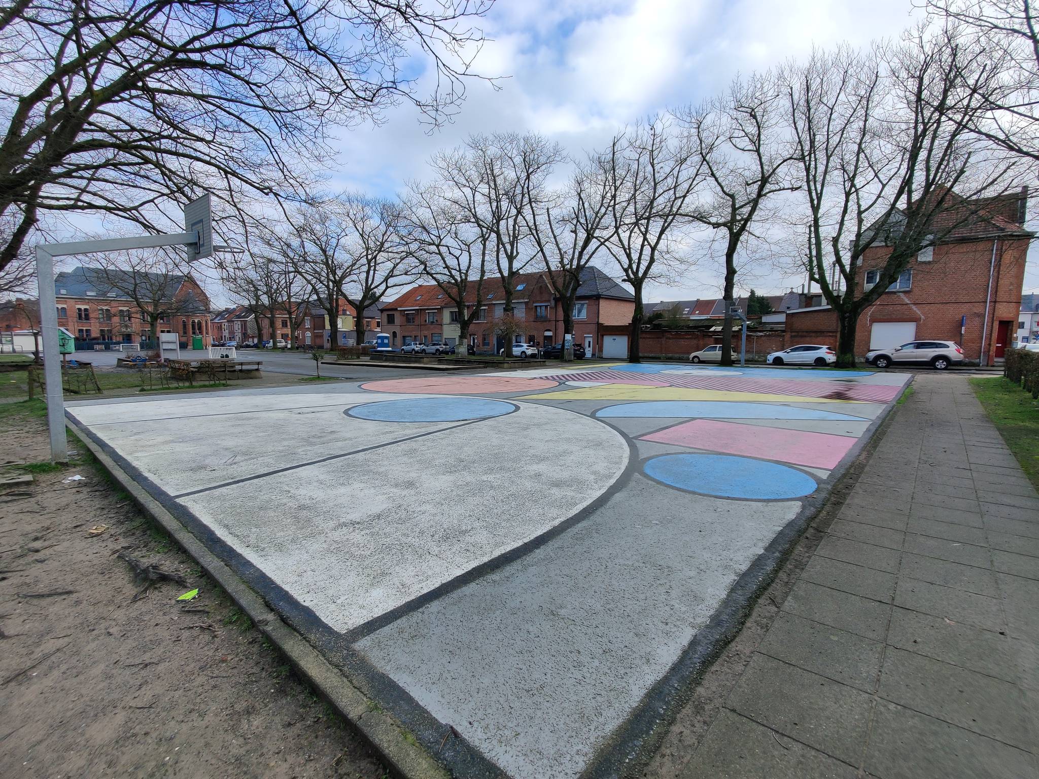 Wonderwalls&mdash;First Belgian hypecourt