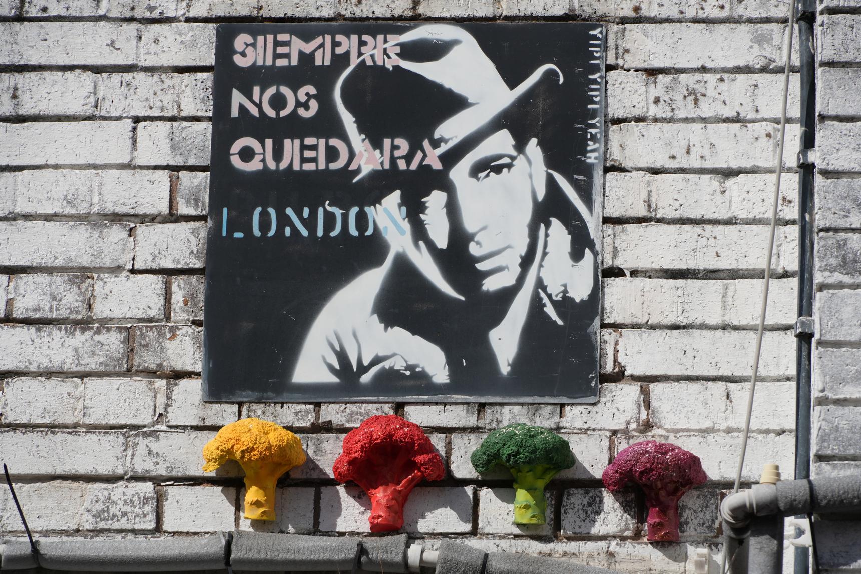 Yipi Yipi Yeah, Adrian Boswell—Siempre Nos Quedara London