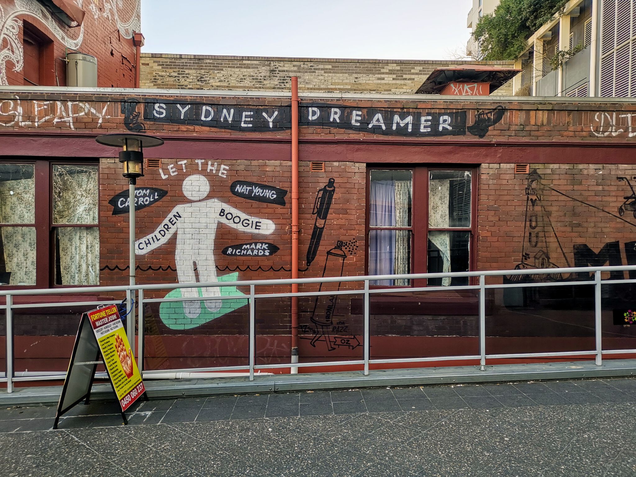 Unknown - Sydney&mdash;Eshay Sydney Dreamer