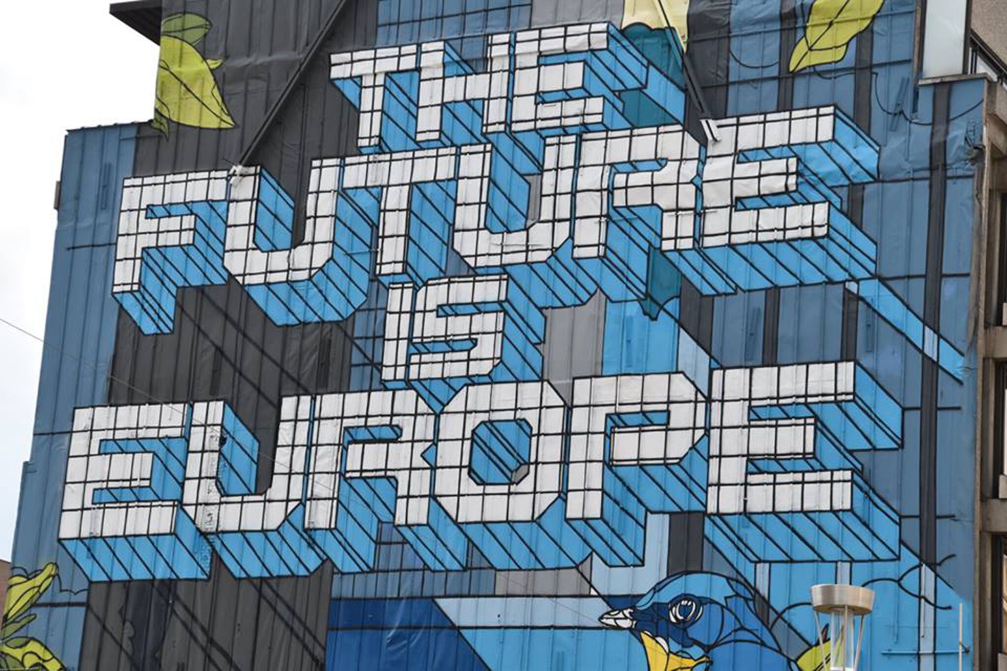 Novadead, Urbana&mdash;The future is Europe