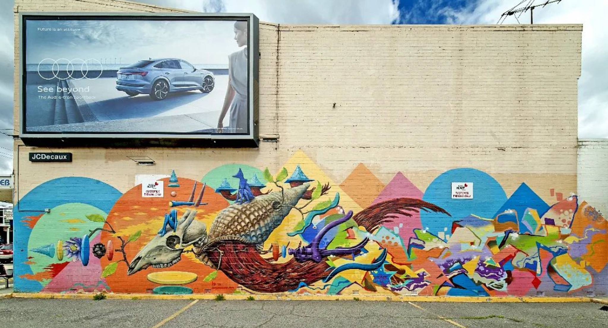 Hayden Dewar, ShmekOne&mdash;Alchemic Vessel mural 2