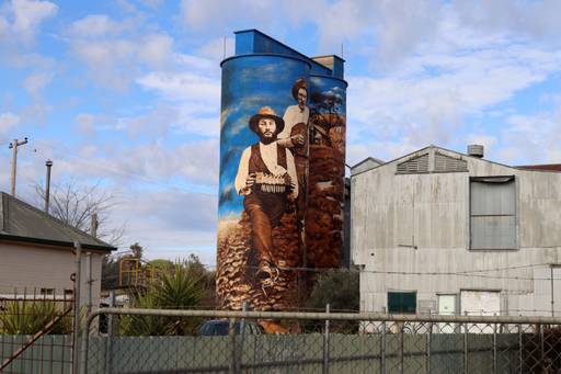 Murrumburrah Mill Silo Art Stage 2