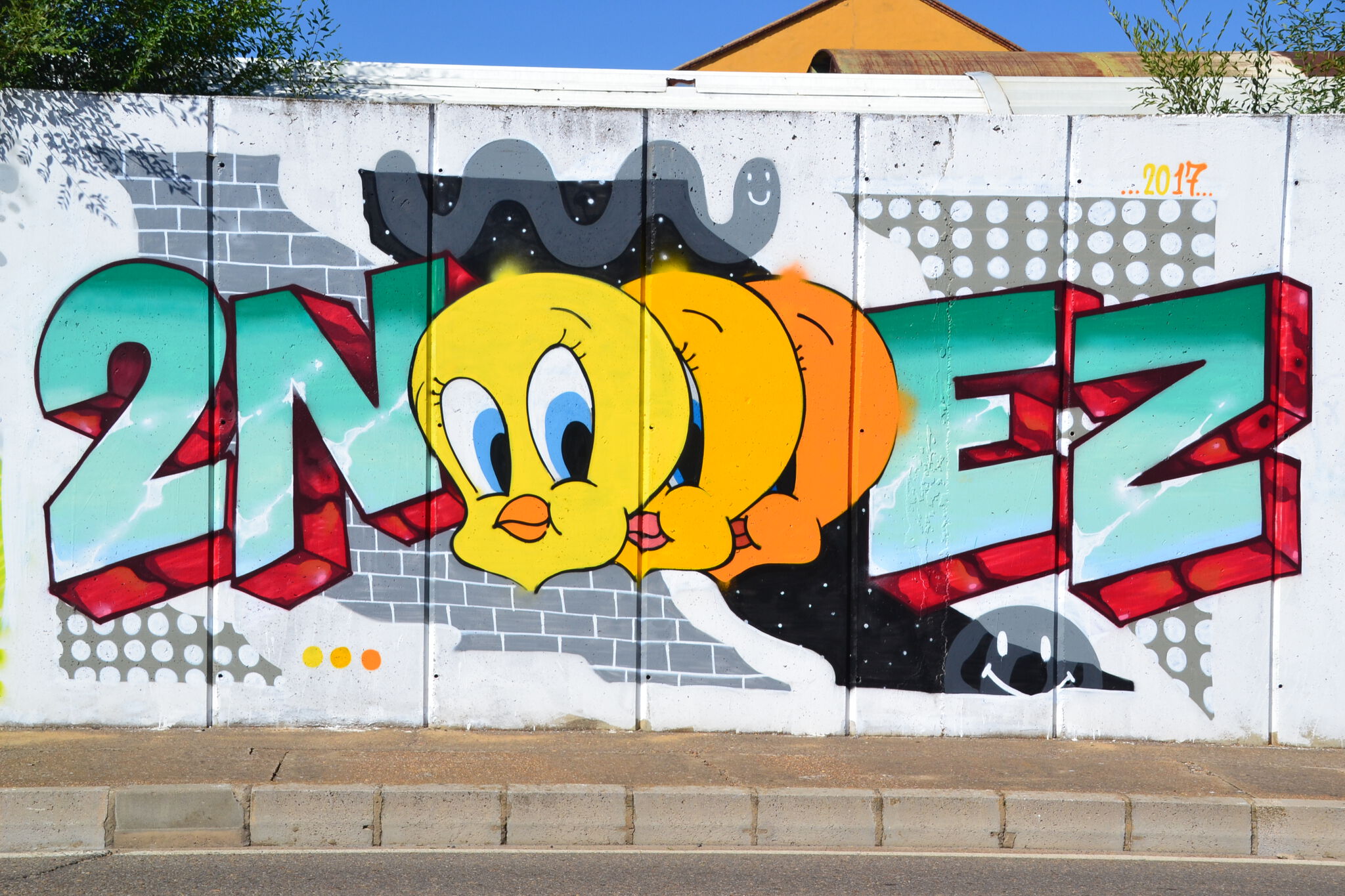 2NEZ&mdash;Piolin / Tweety