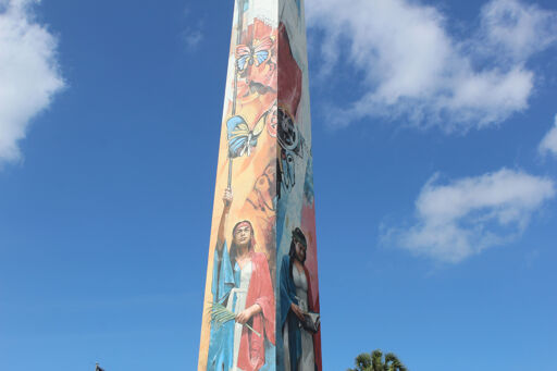 Obelisco Macho