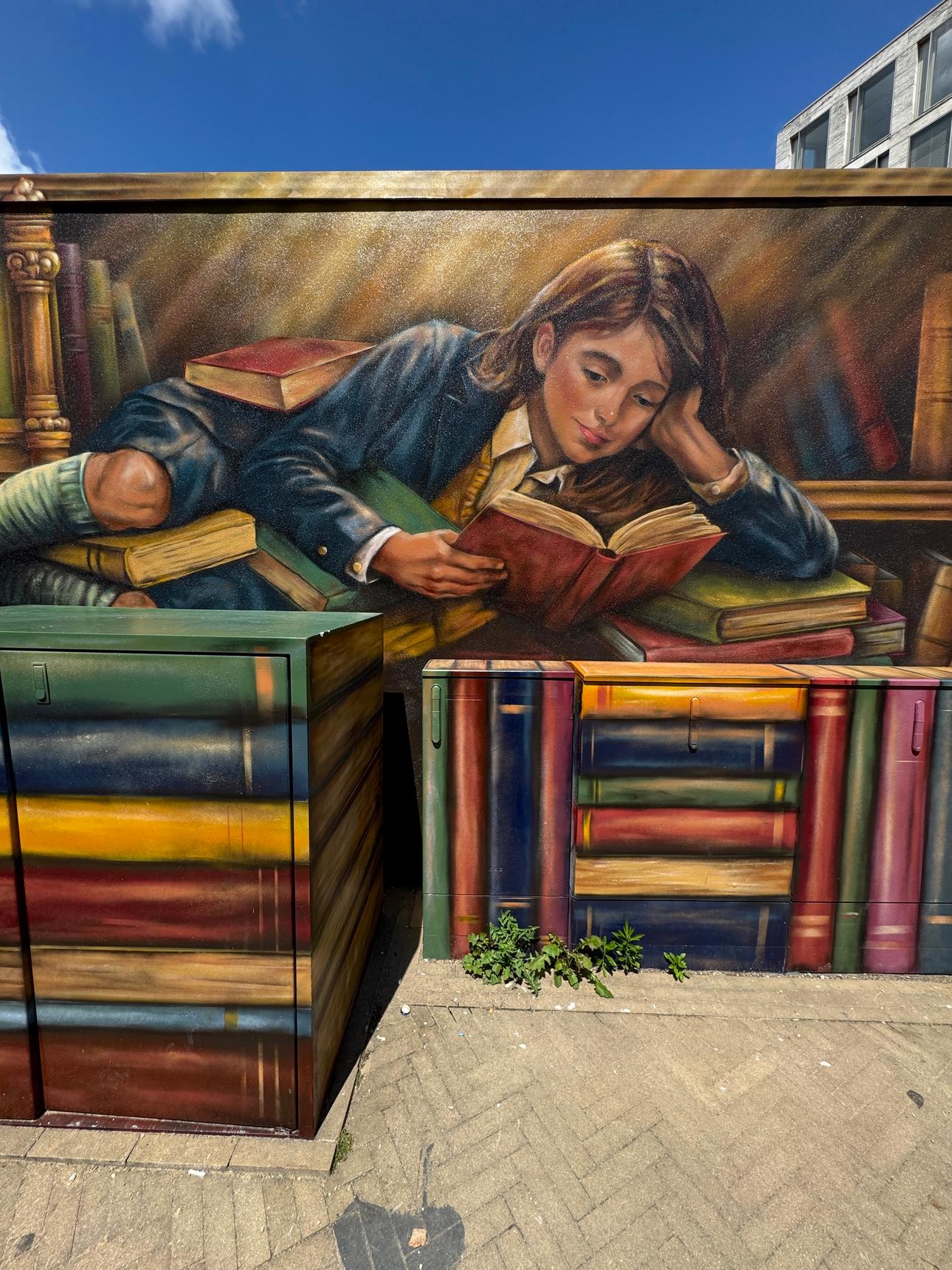 highlightz—The Bookworm