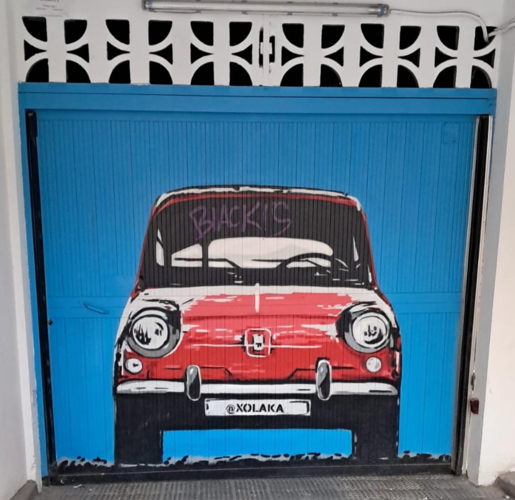 Untitled by Xolaka - Street Art Cities