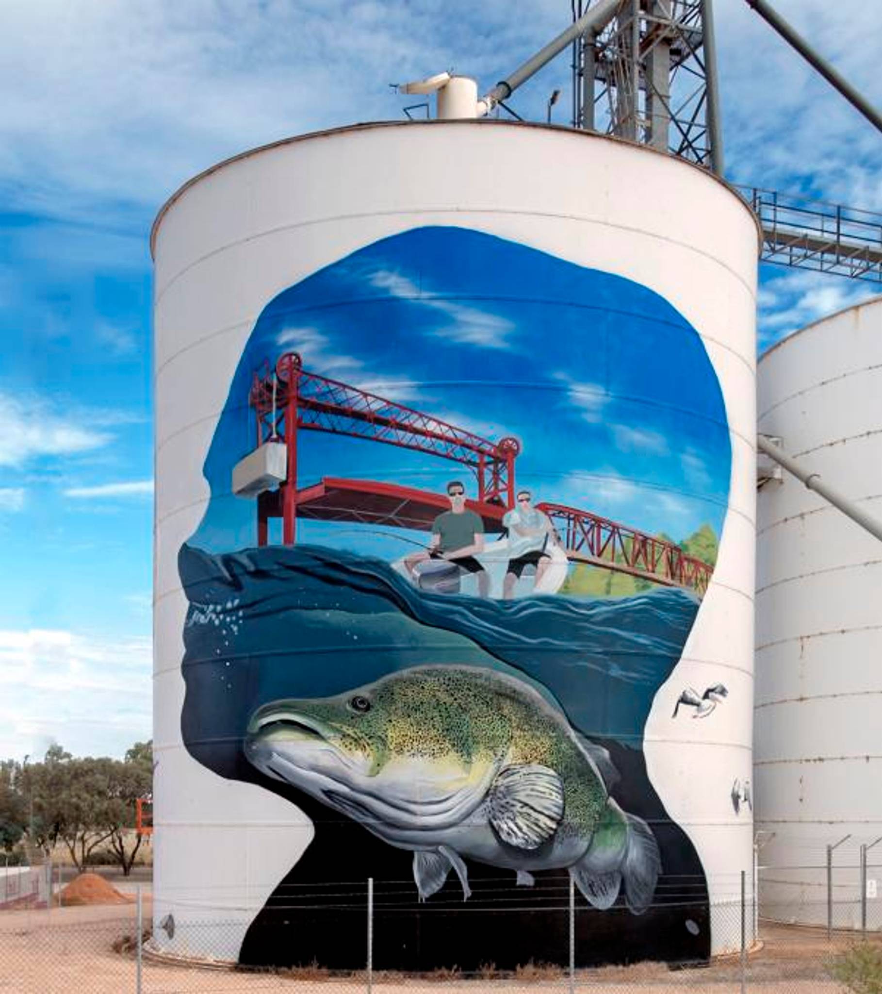 Jack Fran, Sam Brooks&mdash;Paringa Silo Art