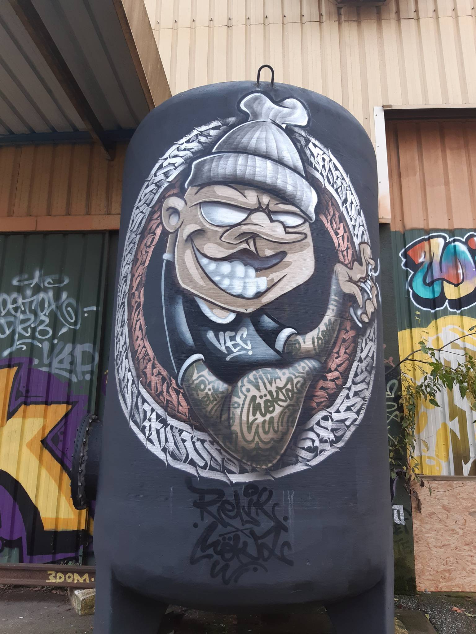 Various Artists, No Streetart, The Atomik Nation, Pierre Alu&mdash;Several artists in Darwin area