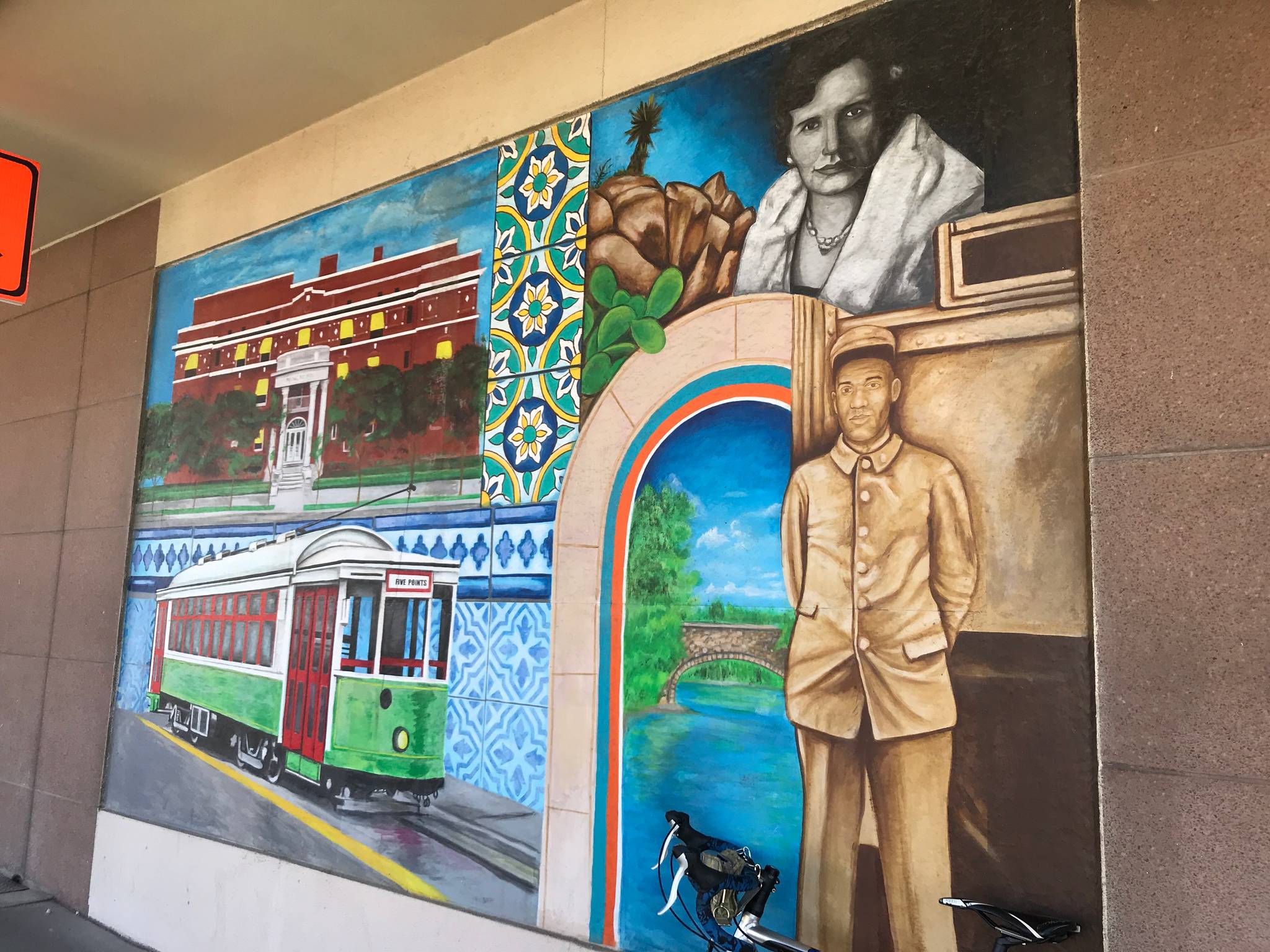 Lotte Kryger Bro&mdash;El Paso History Murals