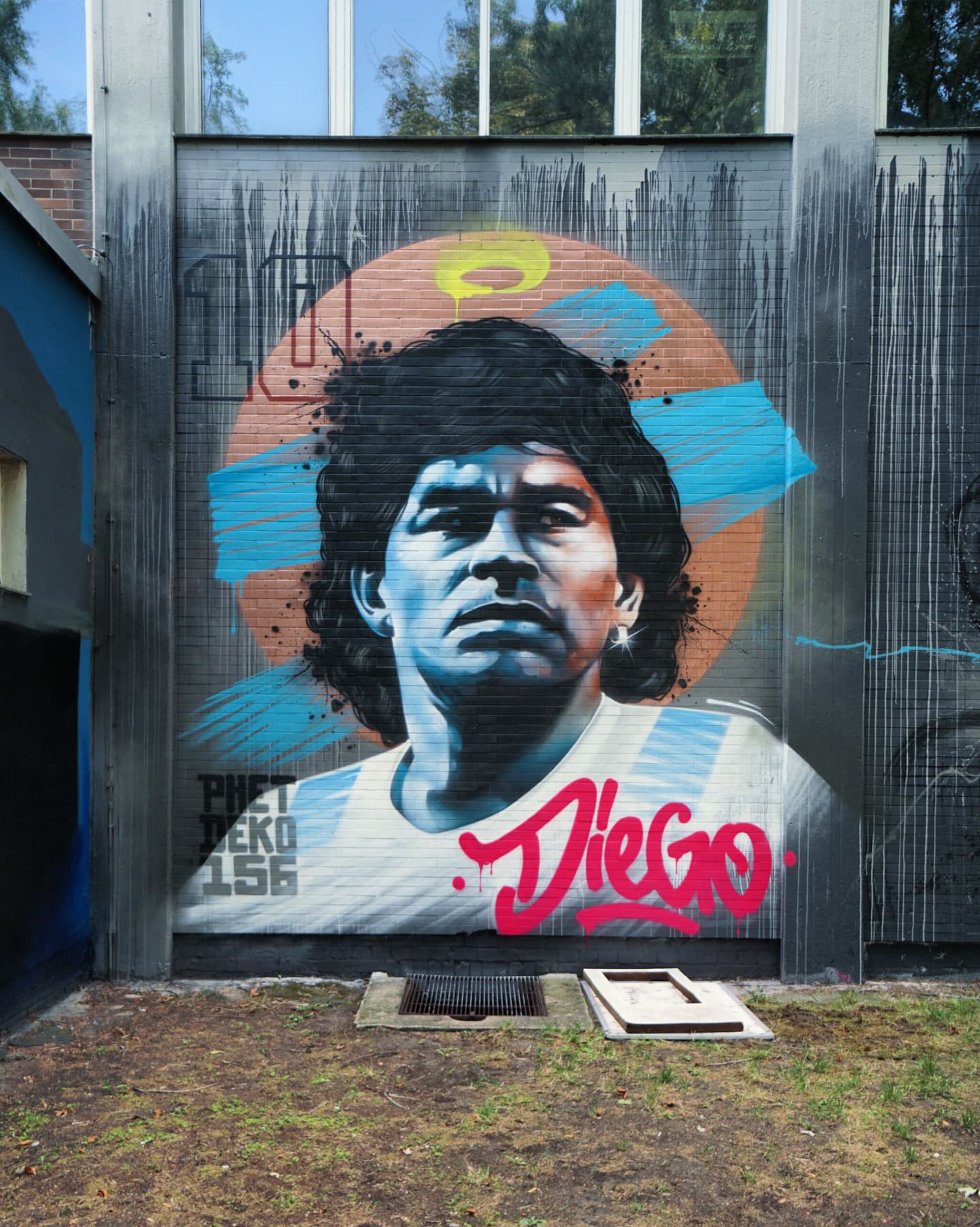 Phet, PhetOne&mdash;Diego Maradona