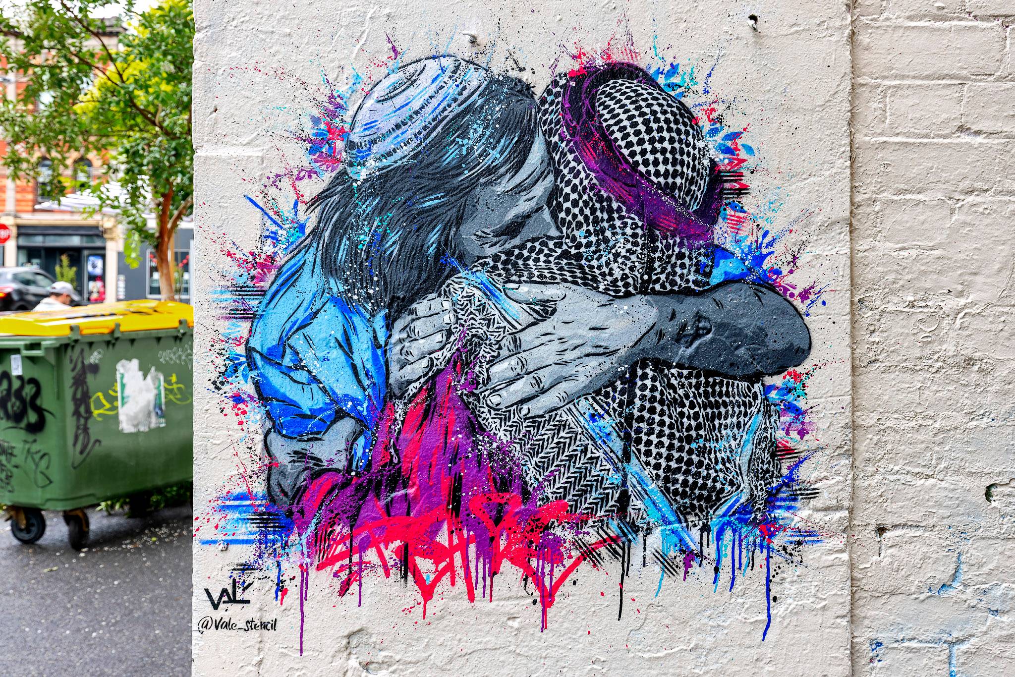 Vale_Stencil&mdash;Brothers