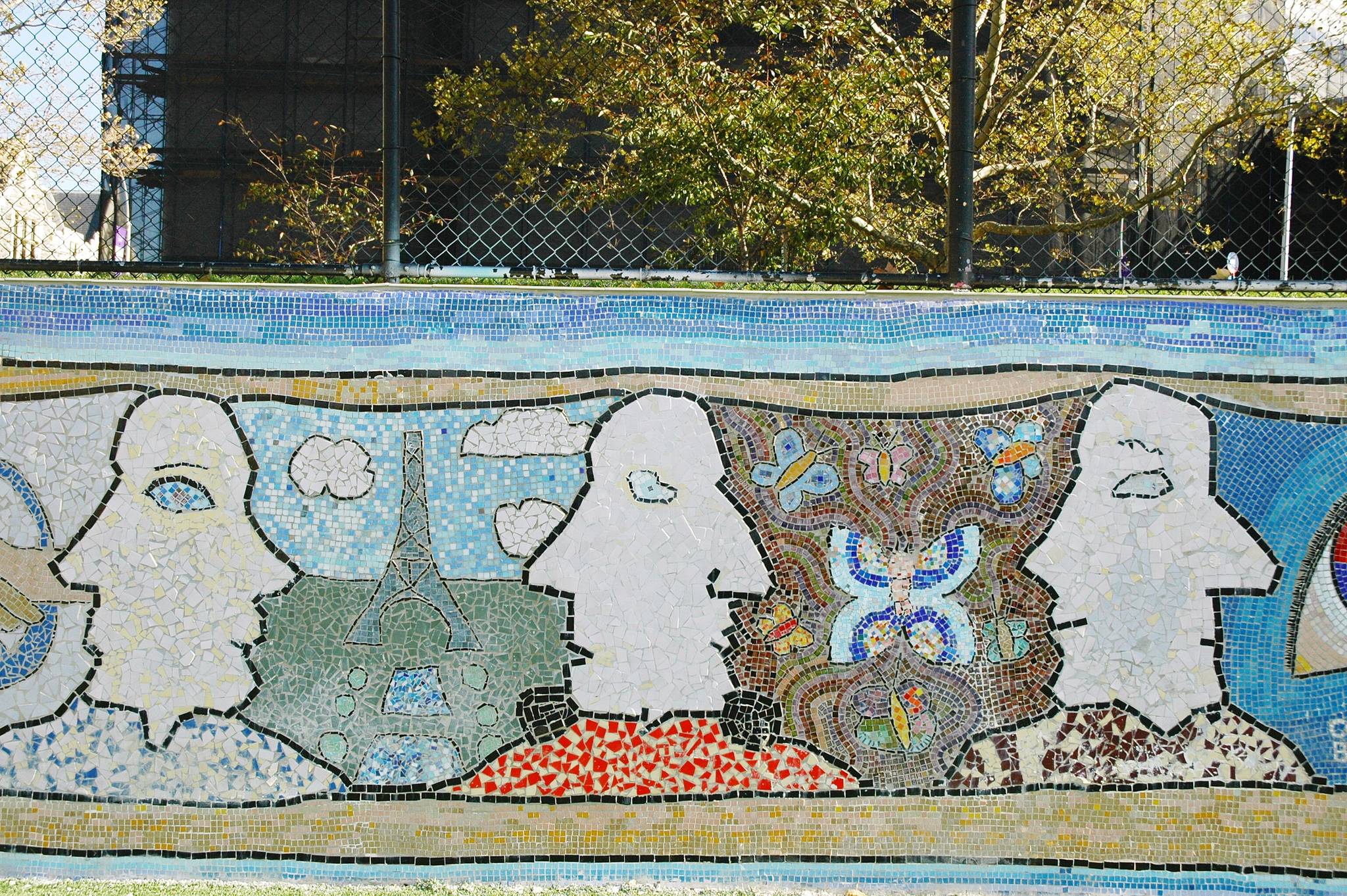 CITYarts, Peter Sís&mdash;Peace Wall in Harlem, NY